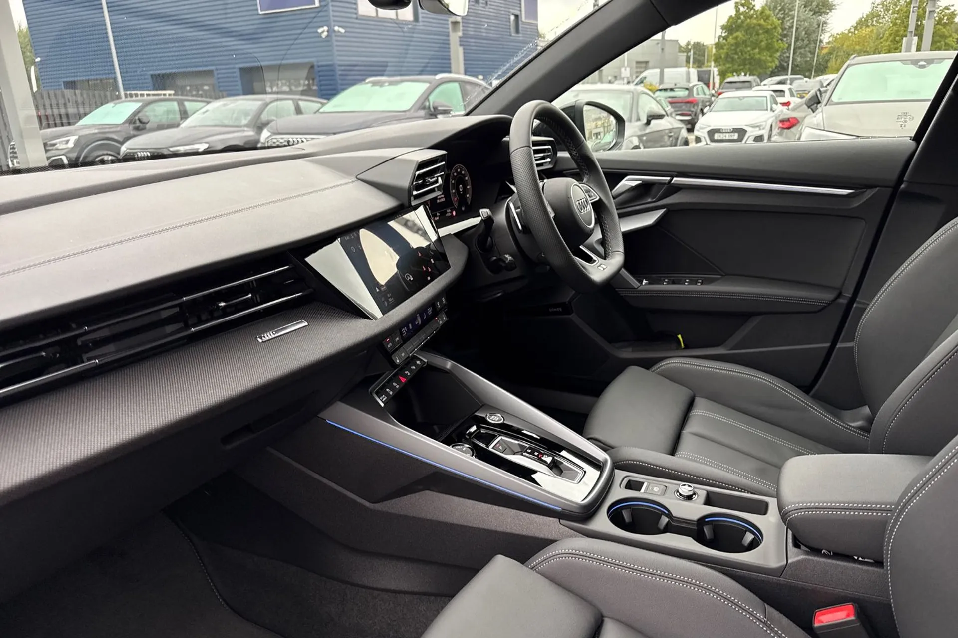 Audi A3 thumbnail image number 27