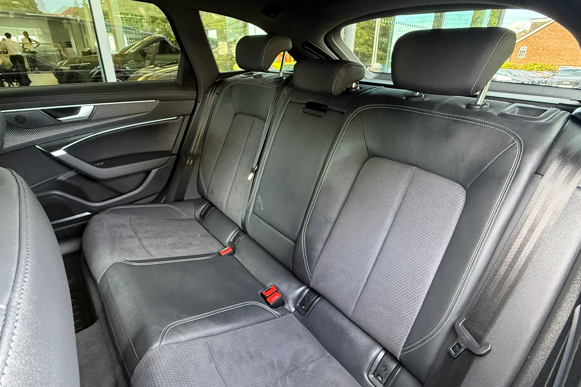 Audi A6 thumbnail image number 54