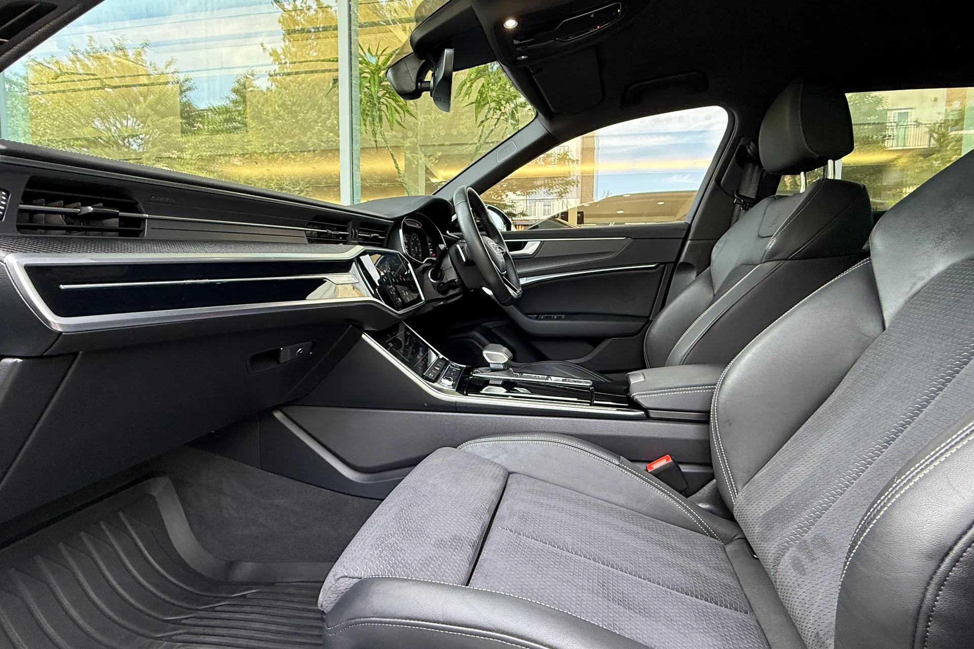 Audi A6 thumbnail image number 59