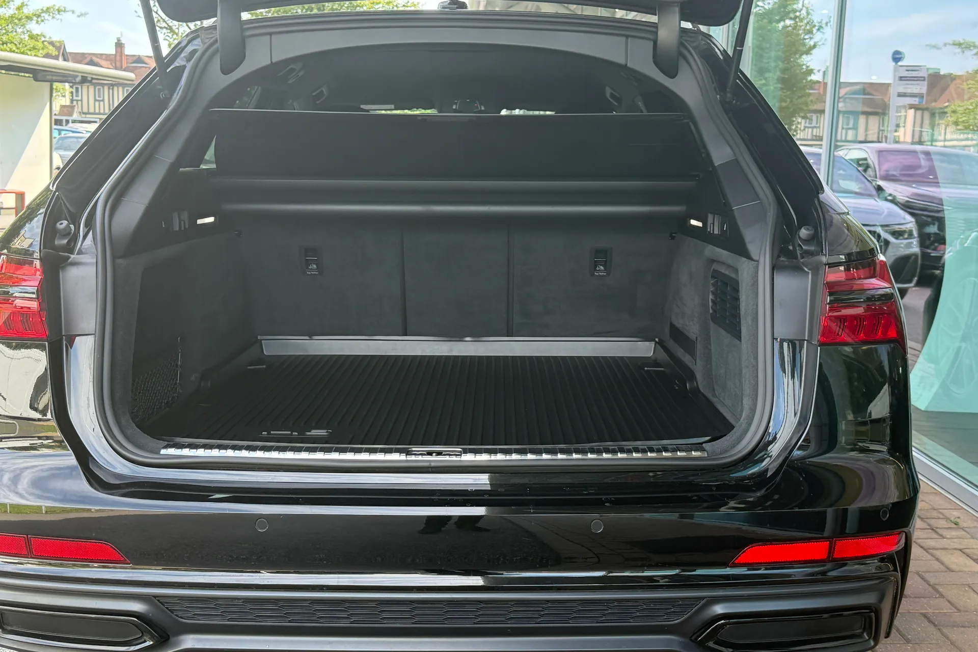 Audi A6 thumbnail image number 49