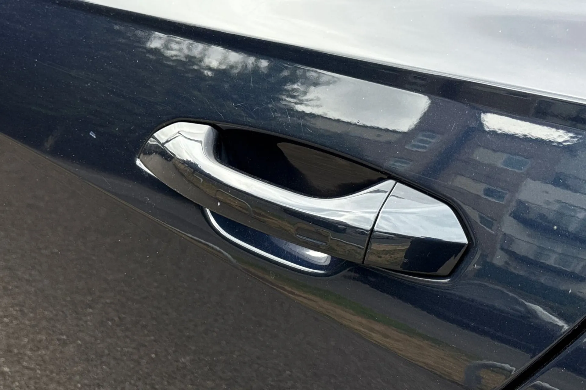 Audi A6 thumbnail image number 15