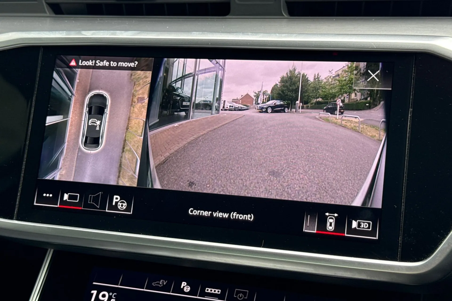 Audi A6 thumbnail image number 3