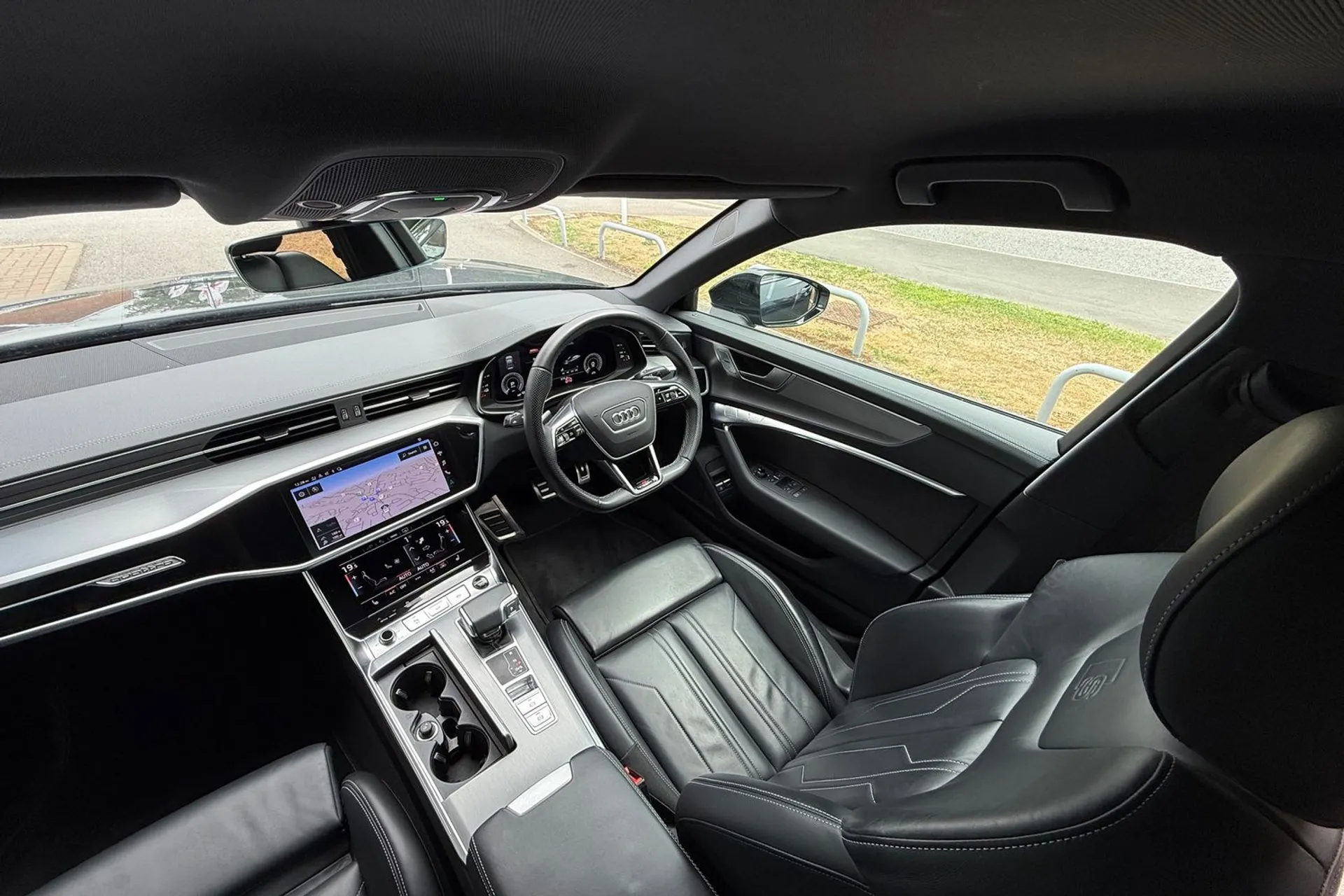 Audi A6 thumbnail image number 33