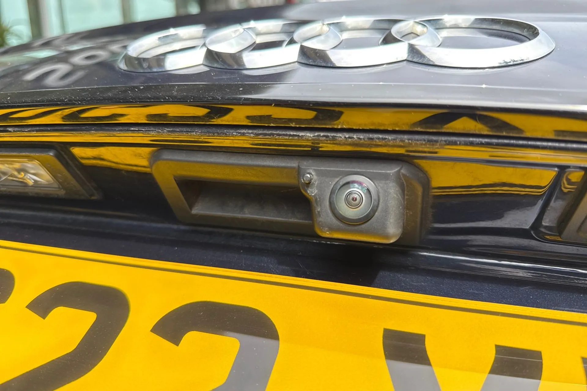 Audi A6 thumbnail image number 20
