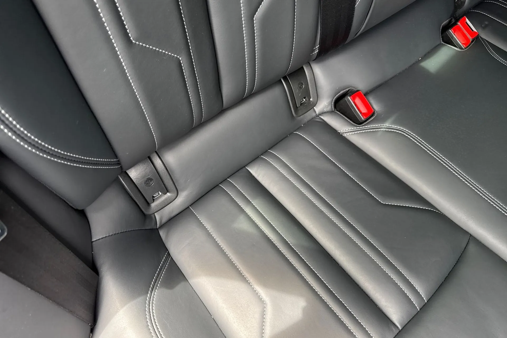 Audi A6 thumbnail image number 23
