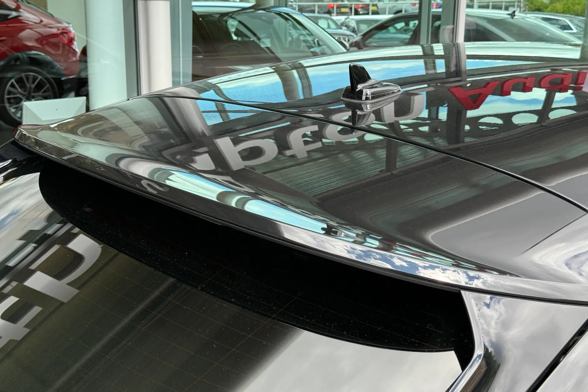 Audi Q3 thumbnail image number 11