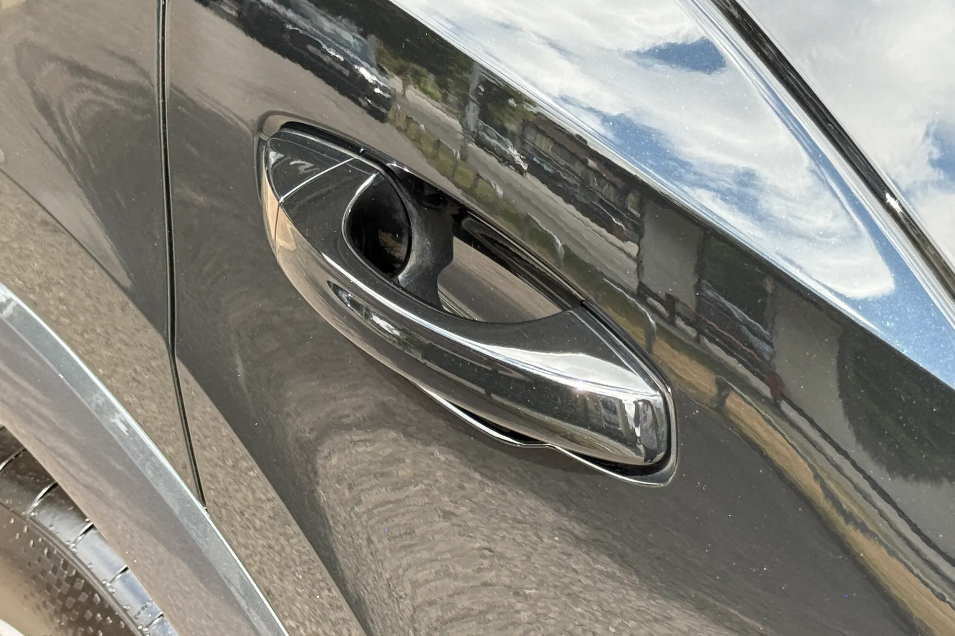 Audi Q3 thumbnail image number 9