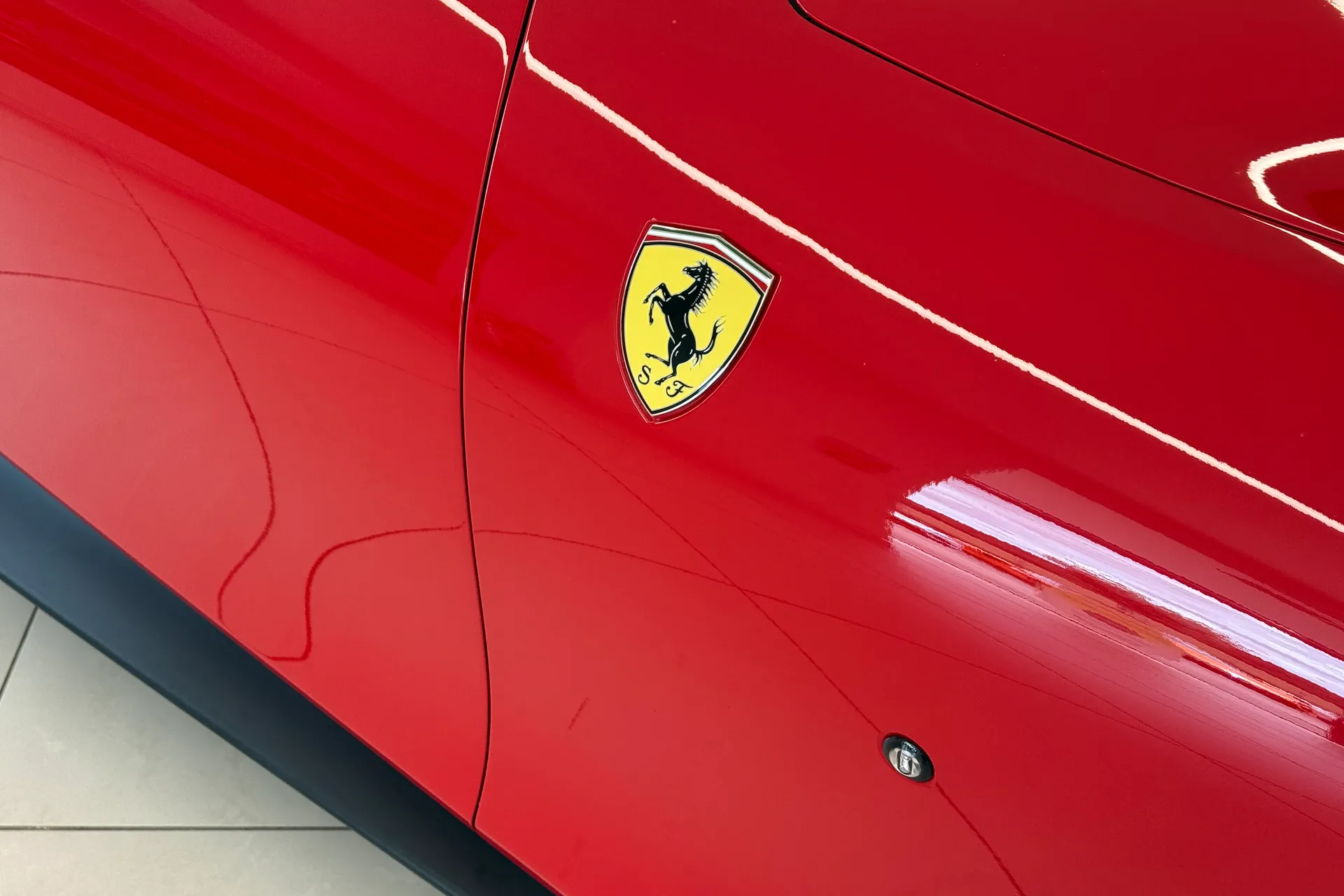 FERRARI Roma thumbnail image number 8