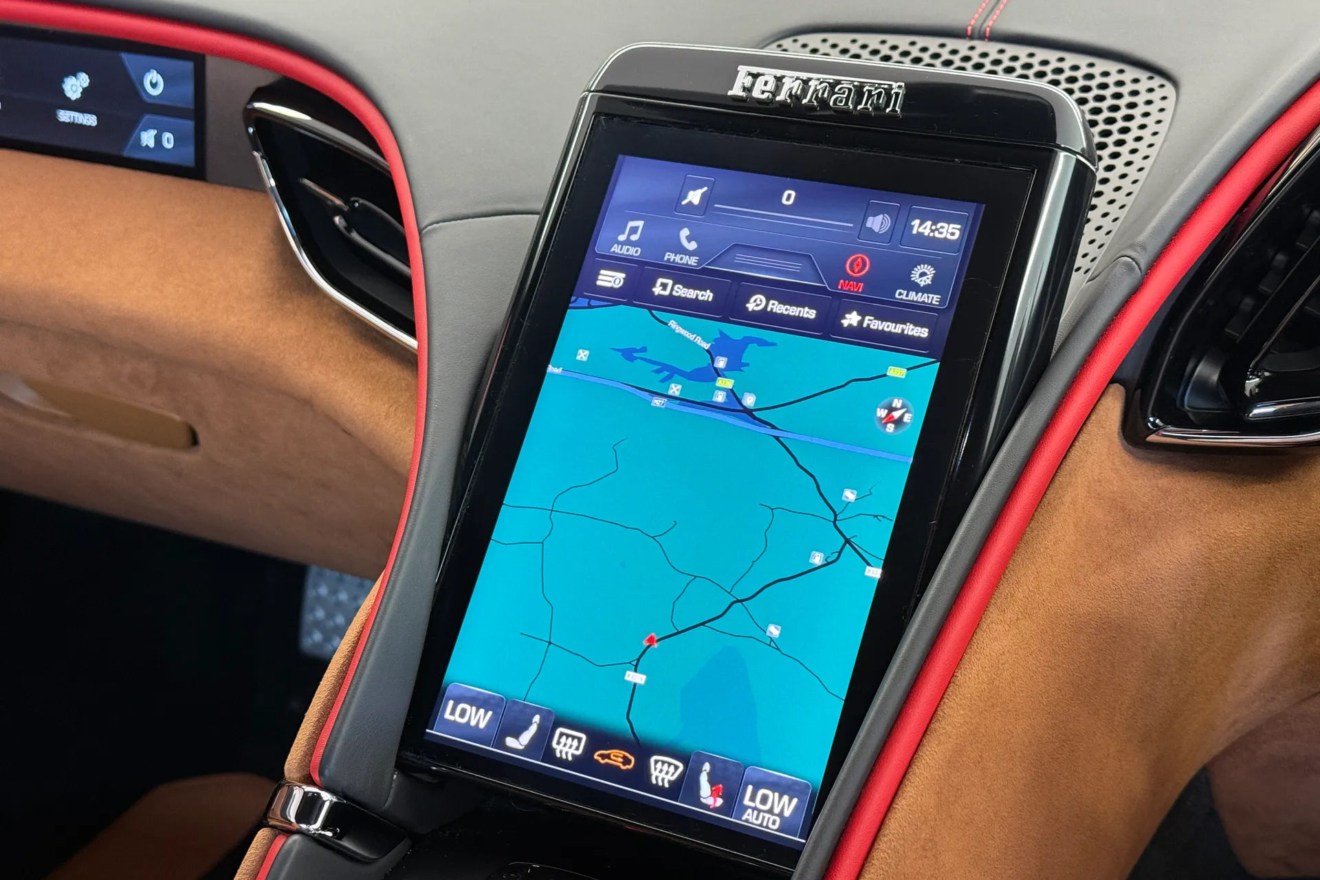 FERRARI Roma thumbnail image number 23