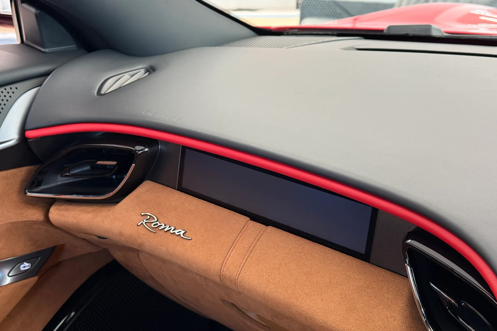 FERRARI Roma thumbnail image number 14