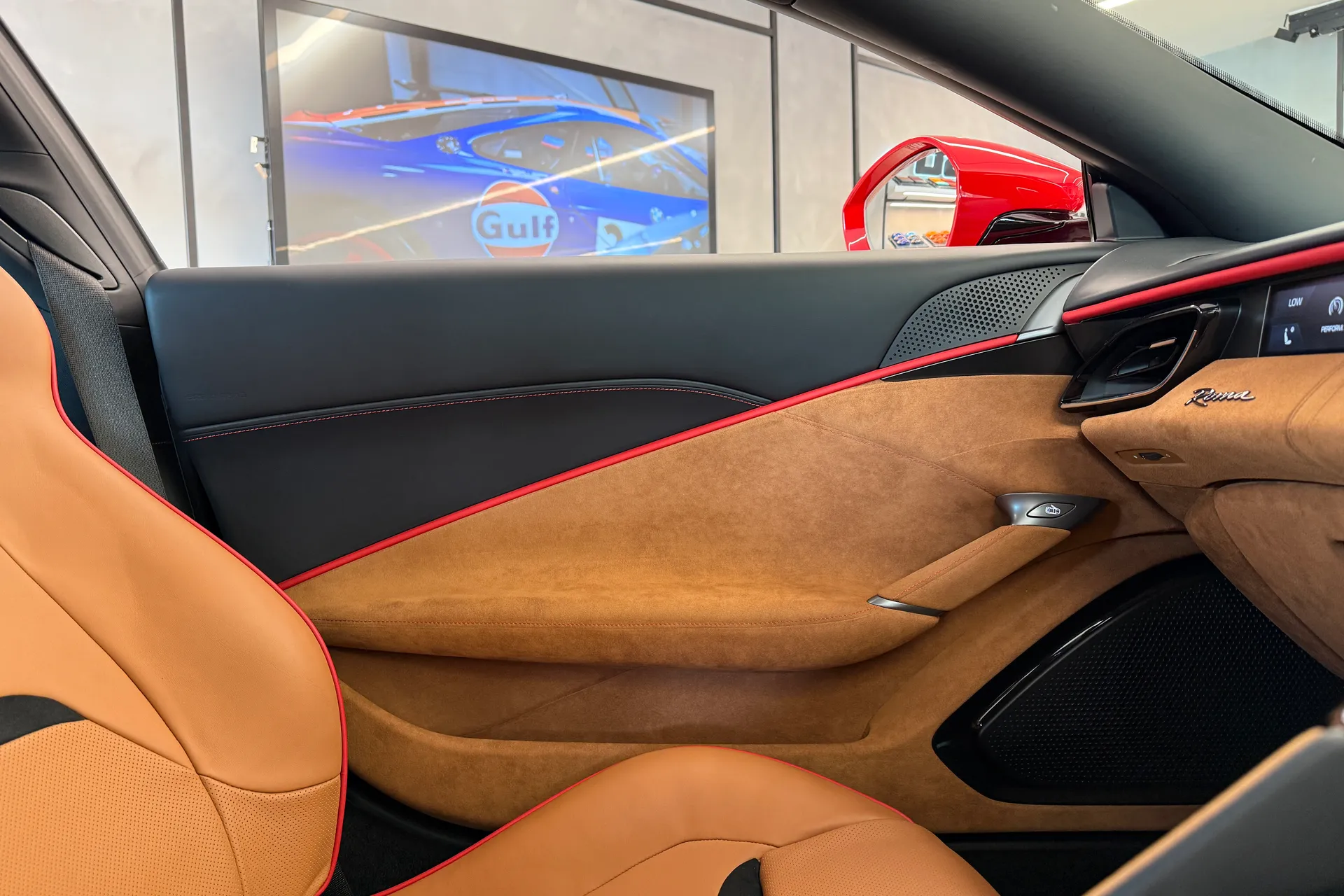 FERRARI Roma thumbnail image number 16