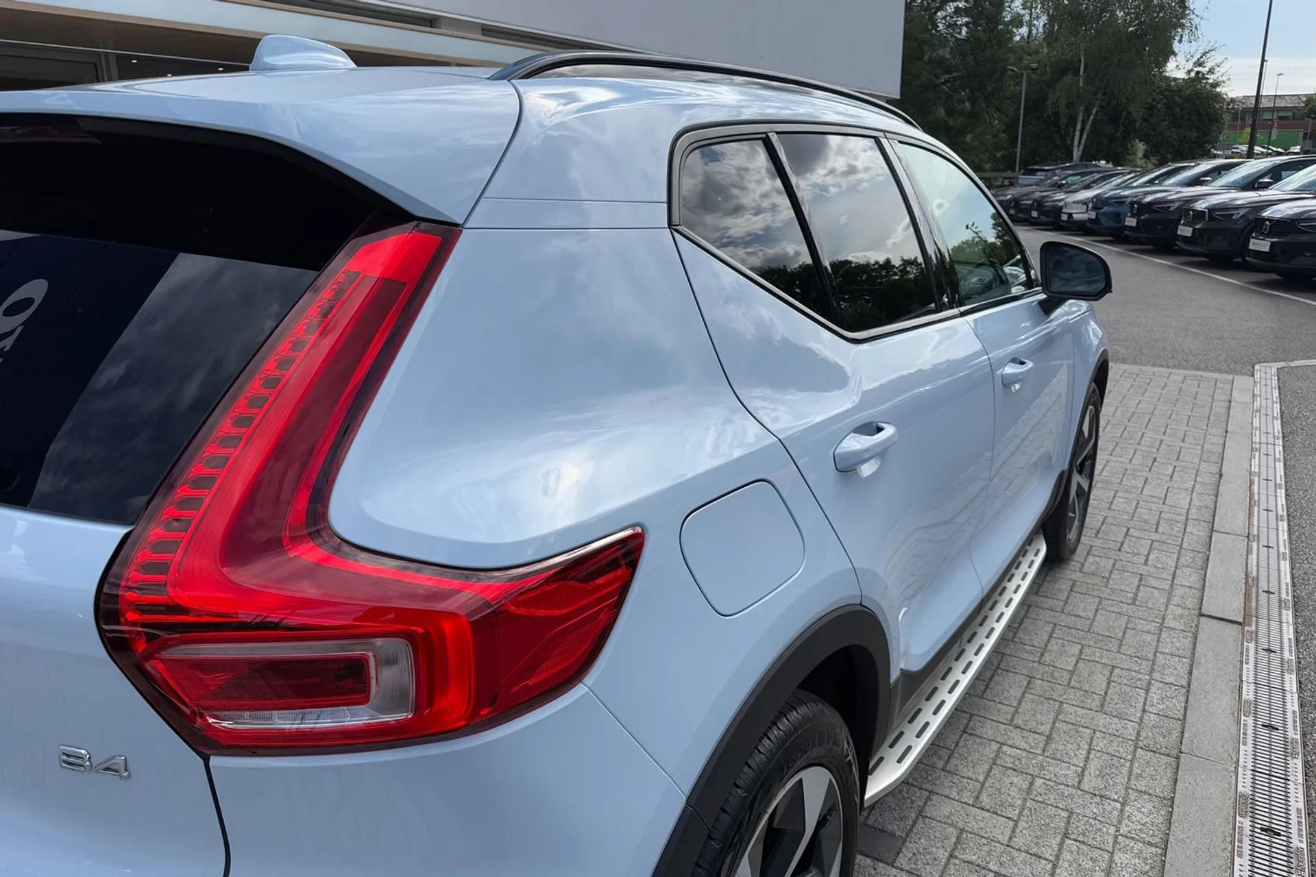 Volvo XC40 thumbnail image number 14