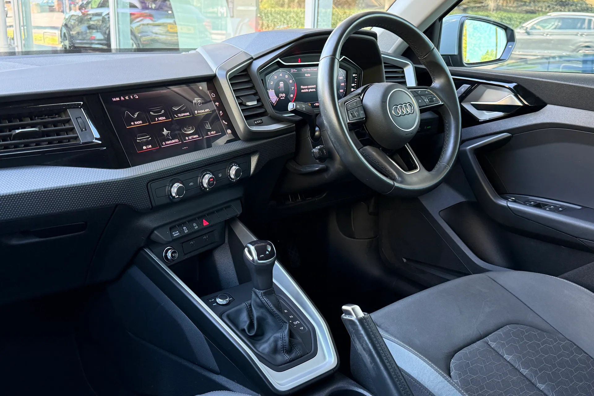 Audi A1 thumbnail image number 45