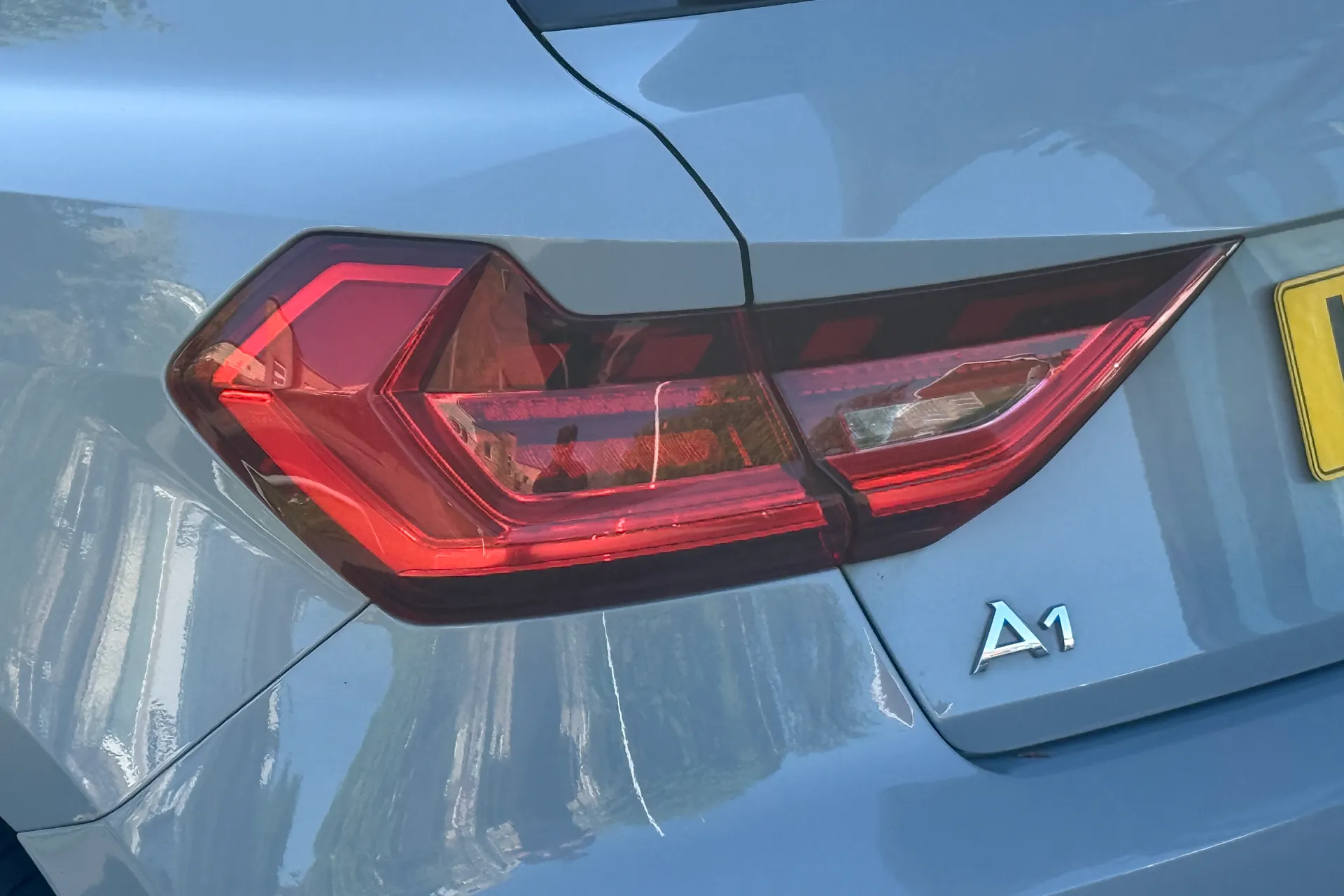 Audi A1 thumbnail image number 41