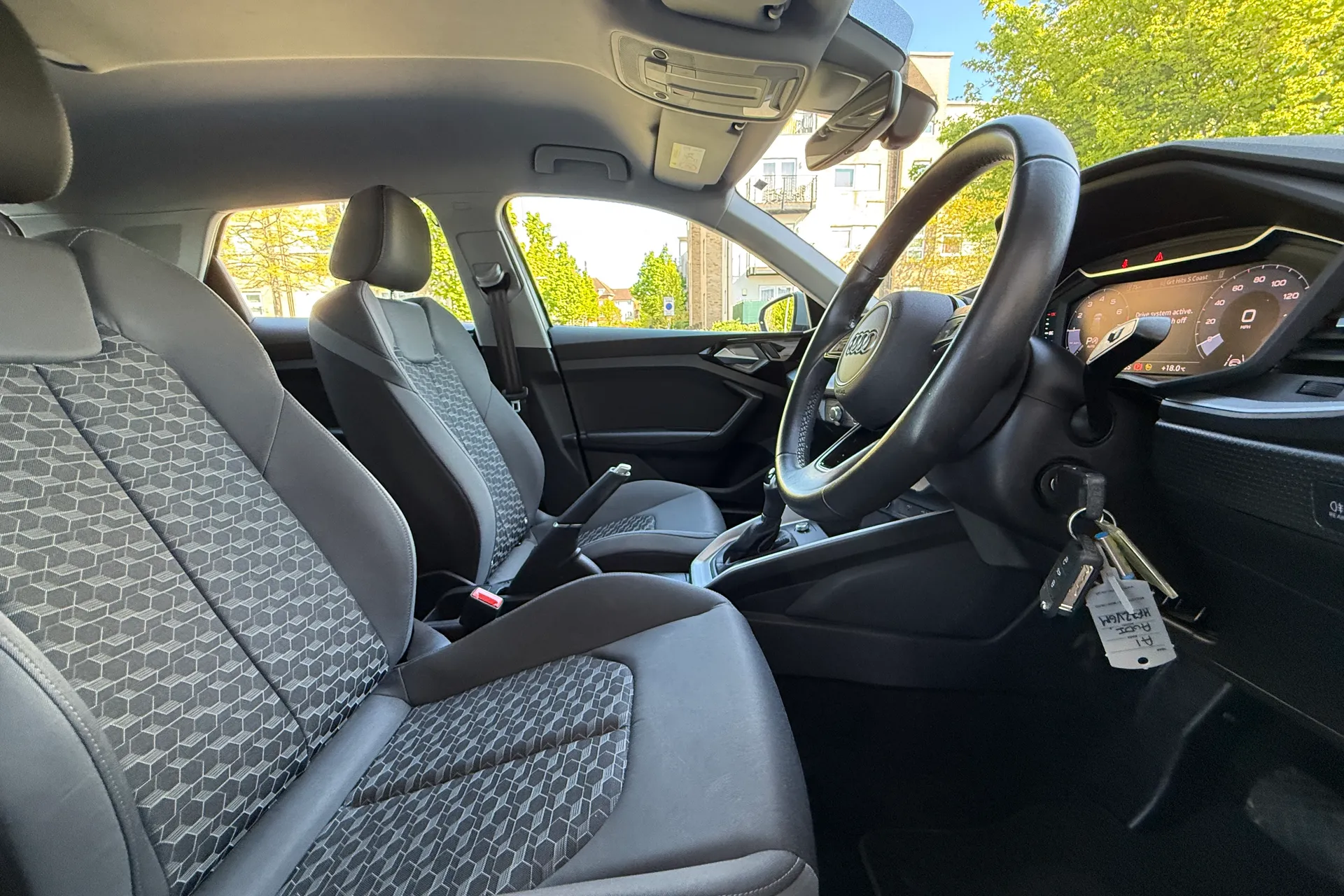 Audi A1 thumbnail image number 27