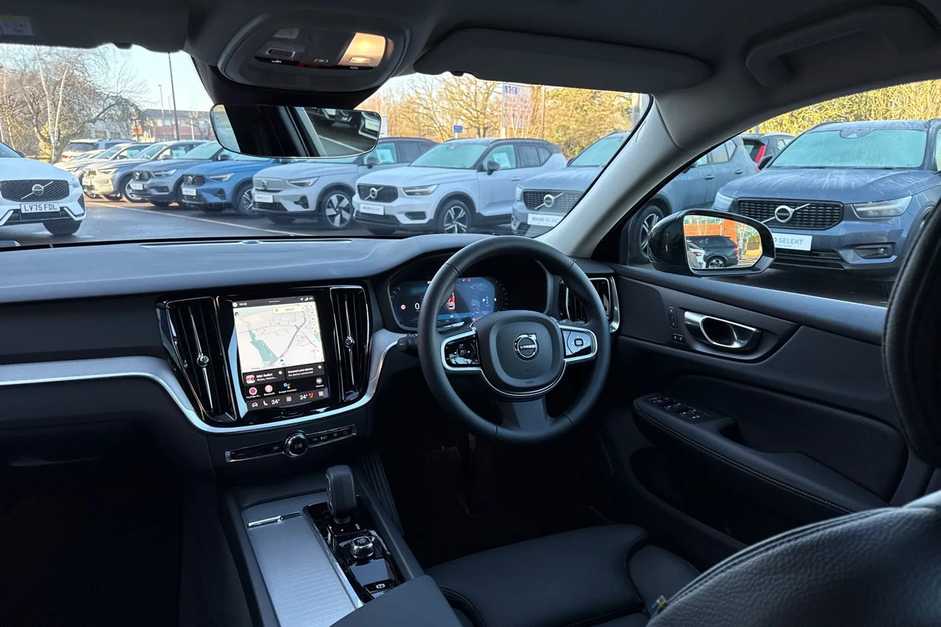 Volvo V60 thumbnail image number 34