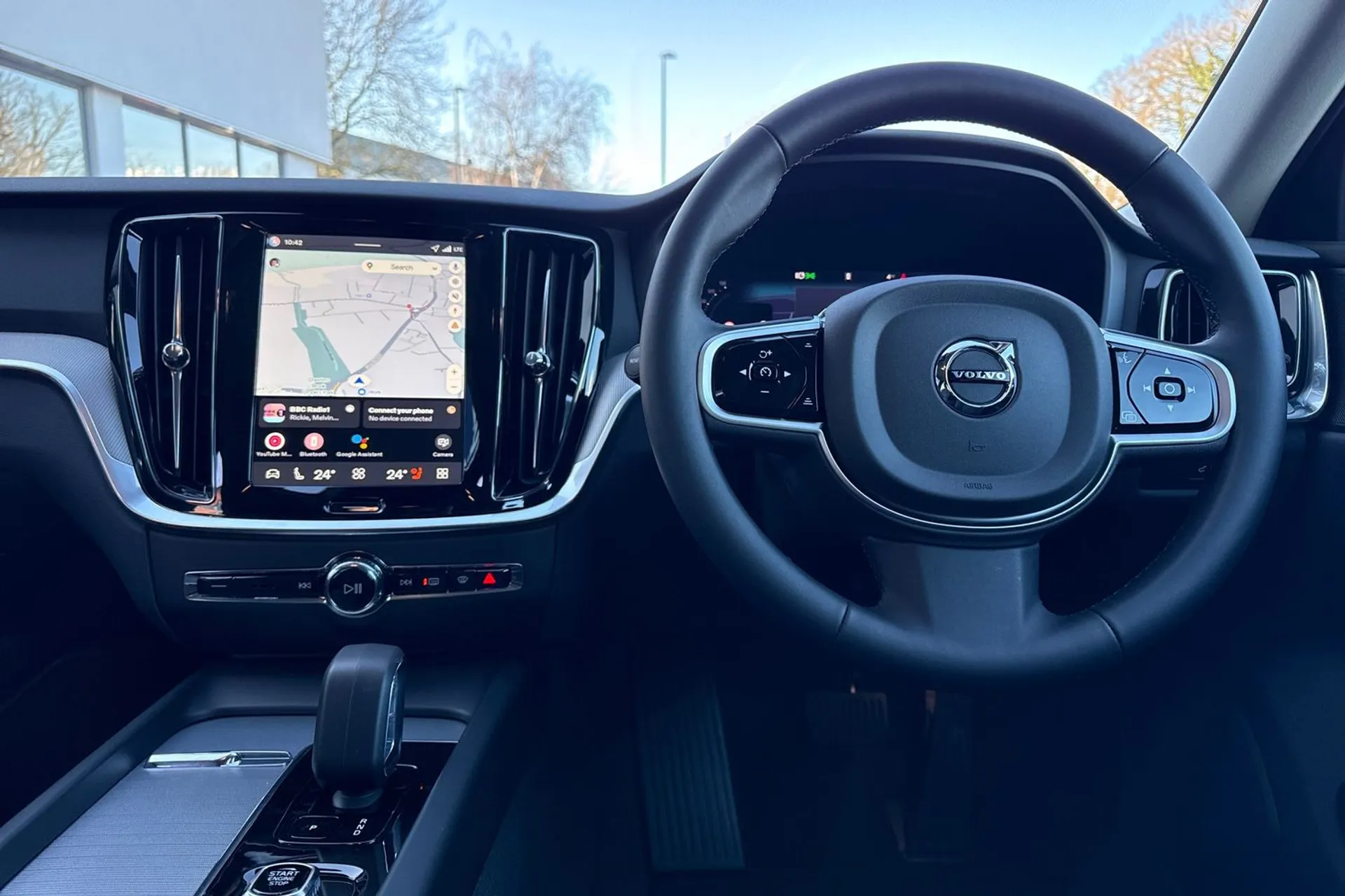 Volvo V60 thumbnail image number 35