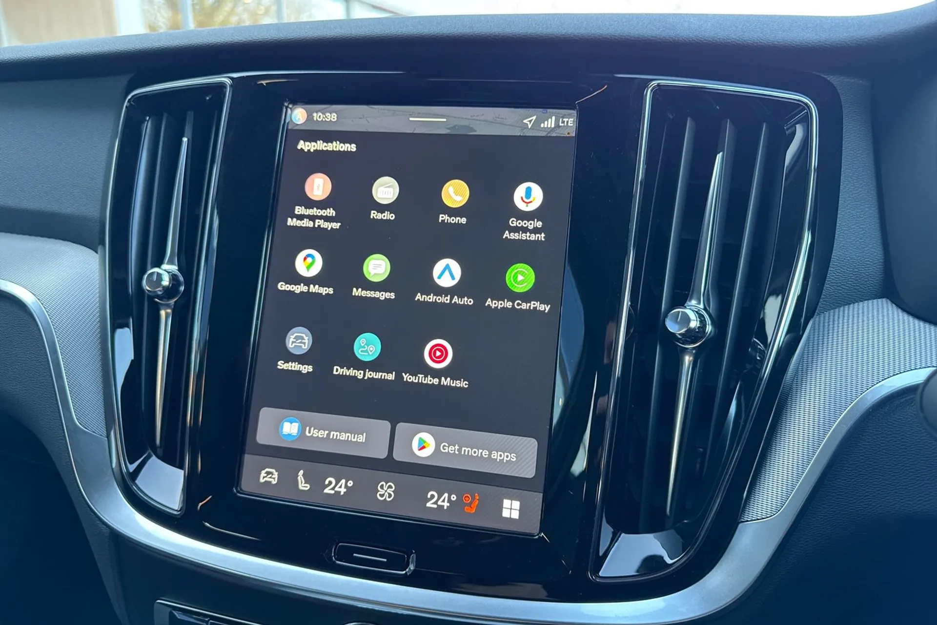 Volvo V60 thumbnail image number 41