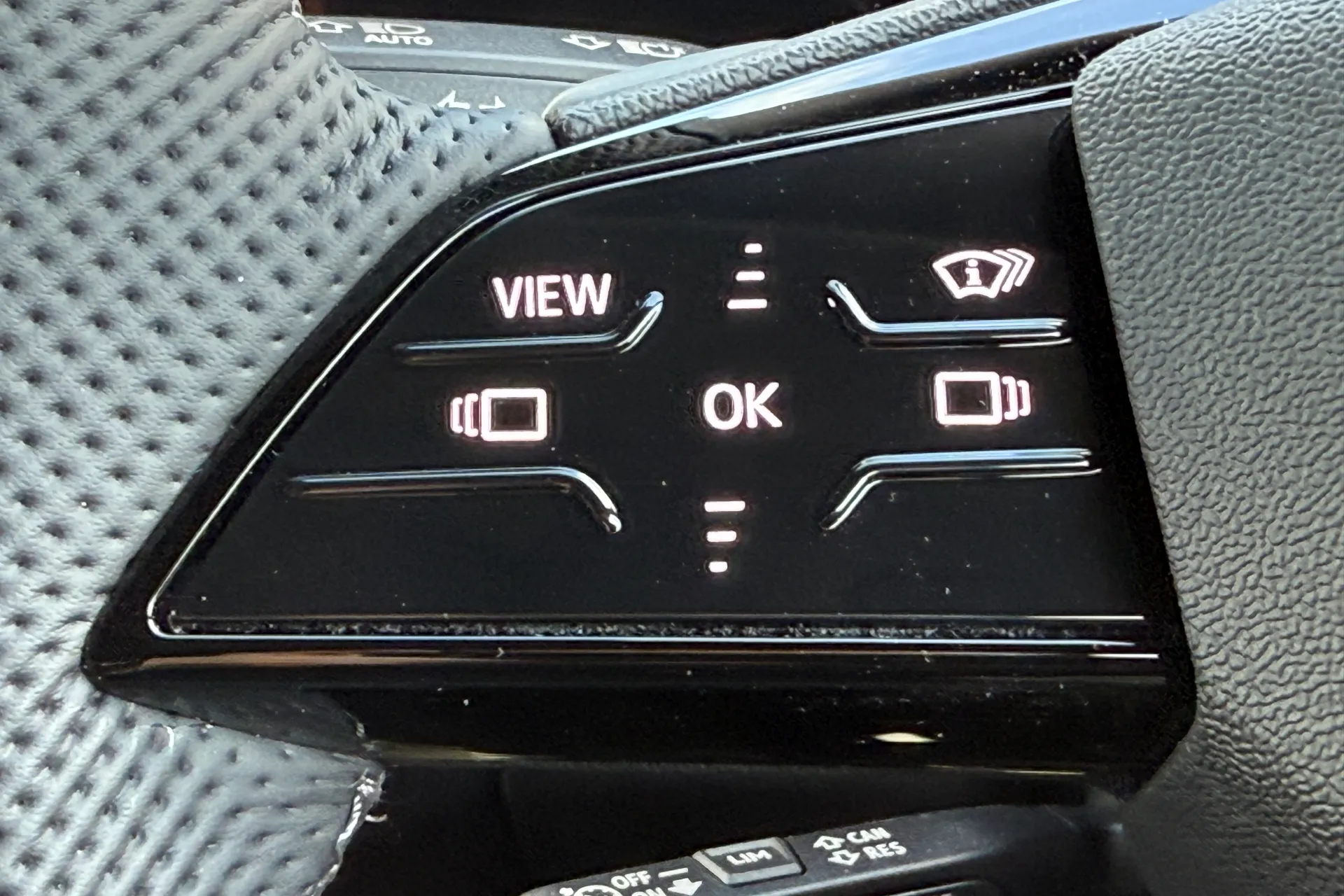 Audi Q5 thumbnail image number 22