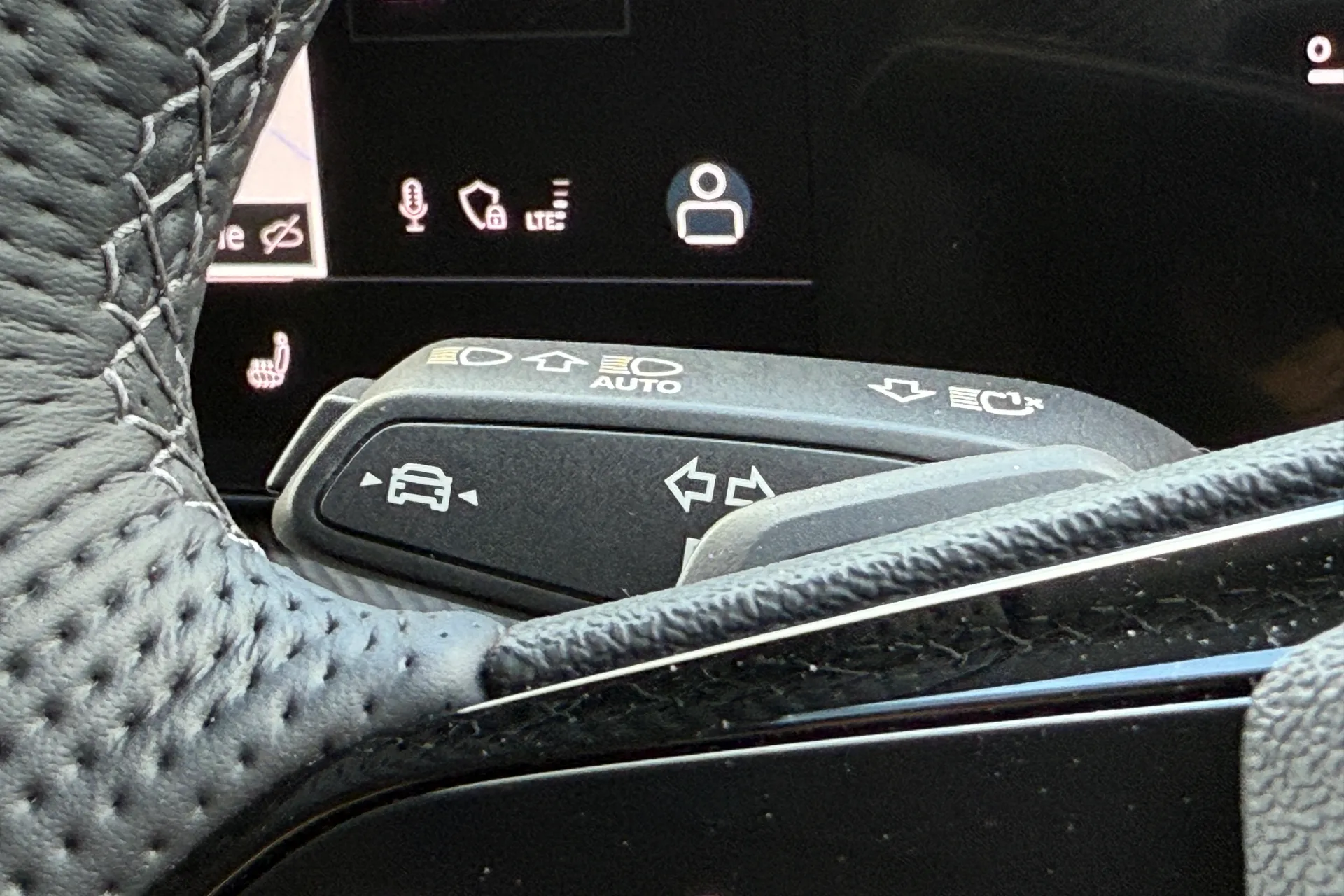 Audi Q5 thumbnail image number 20