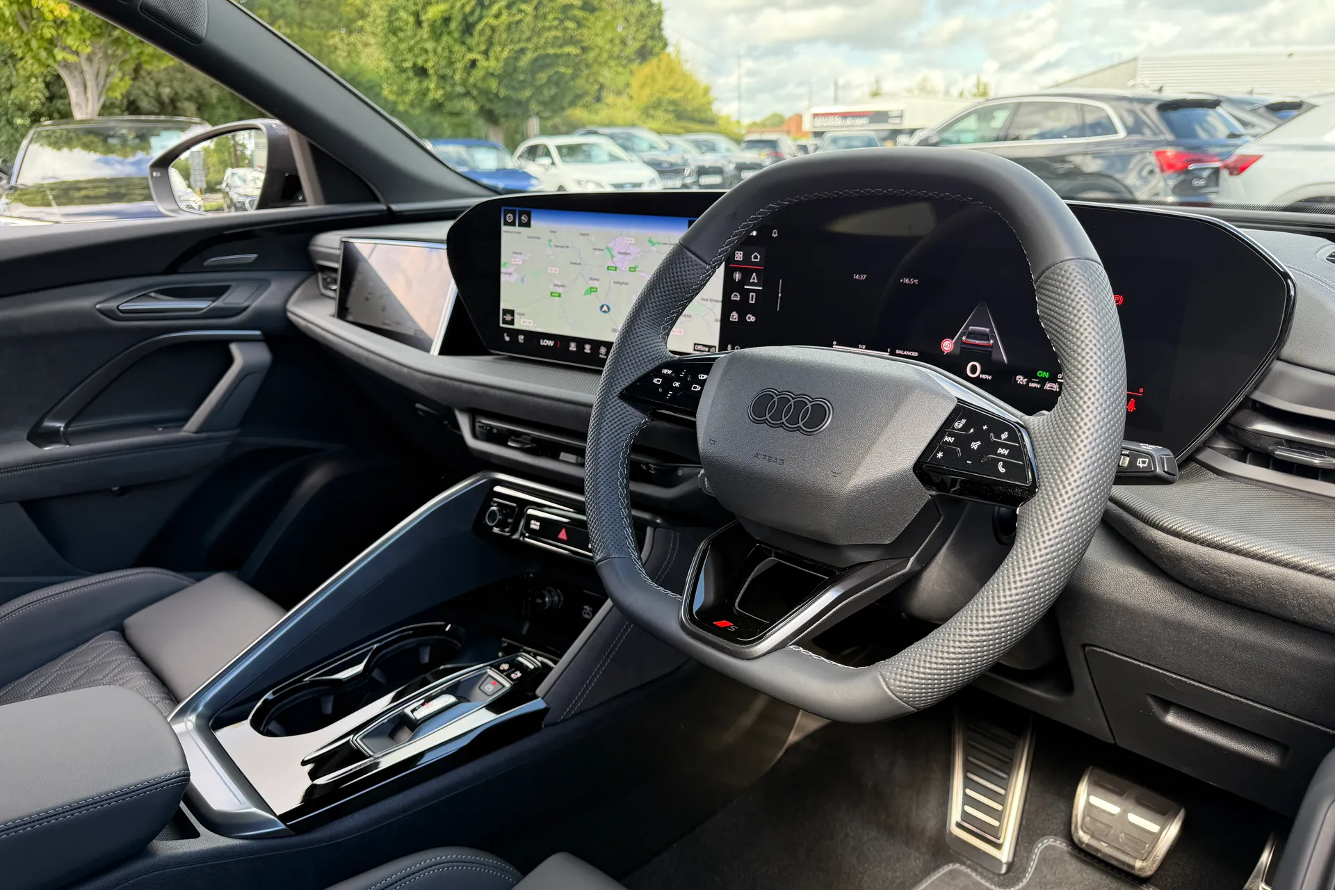 Audi Q5 thumbnail image number 29