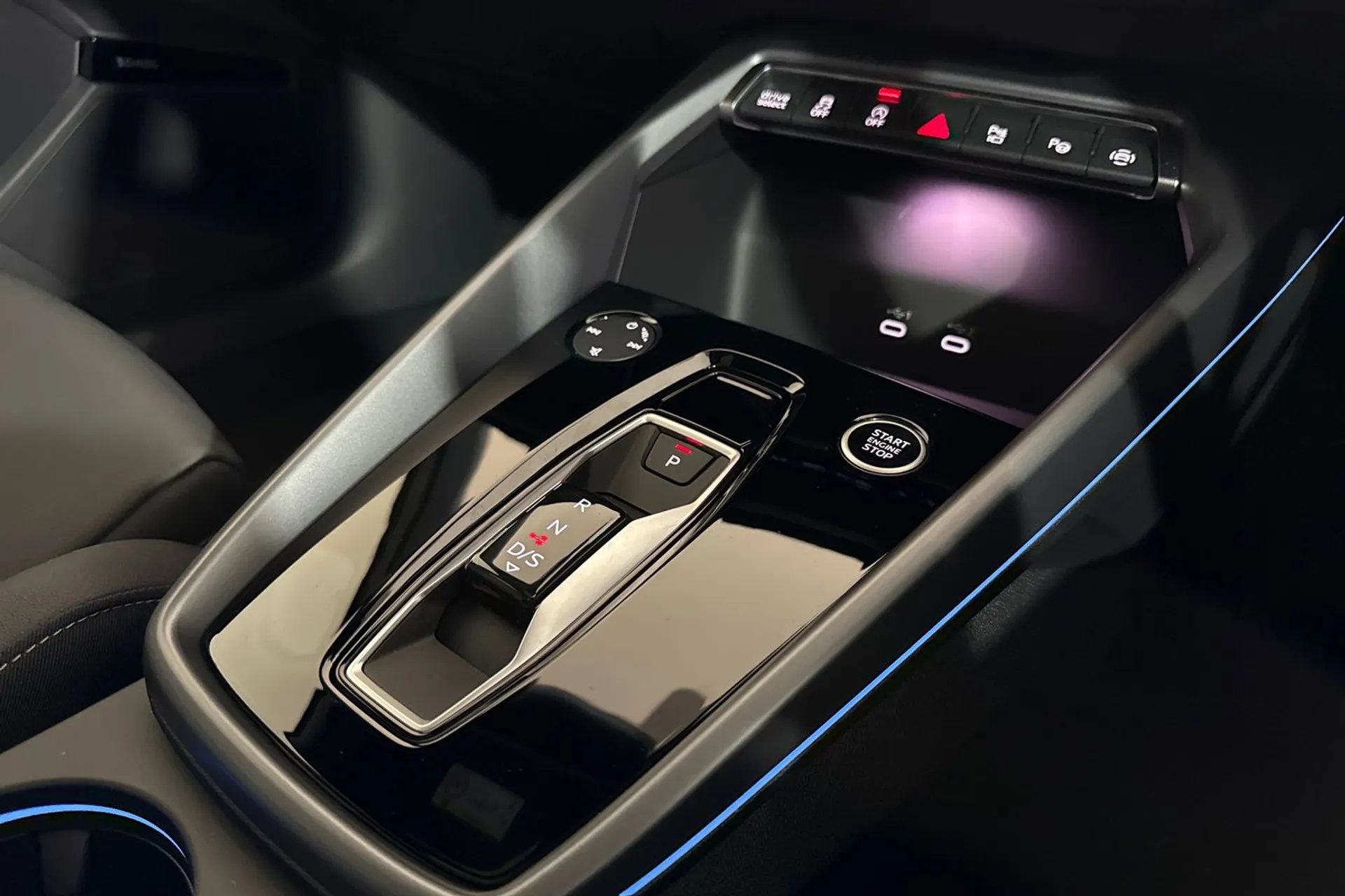 Audi A3 thumbnail image number 33