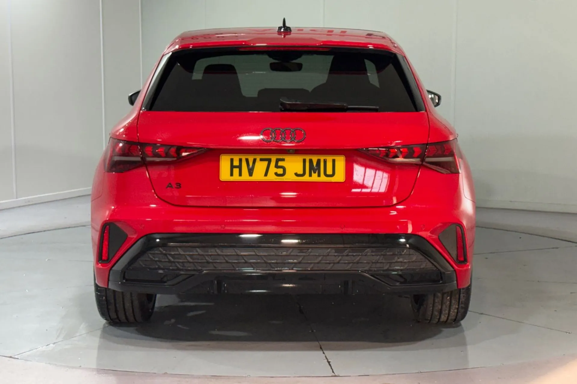 Audi A3 thumbnail image number 7