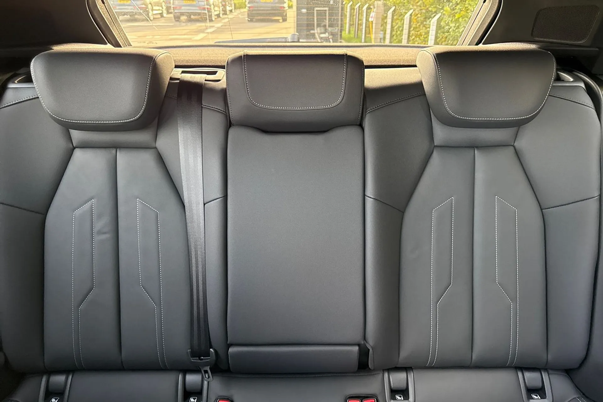 Audi A3 thumbnail image number 37