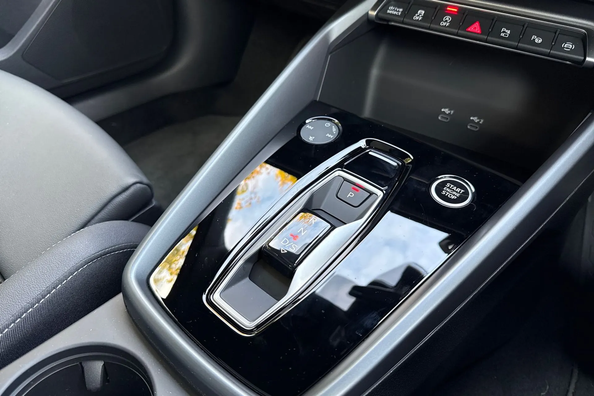 Audi A3 thumbnail image number 36