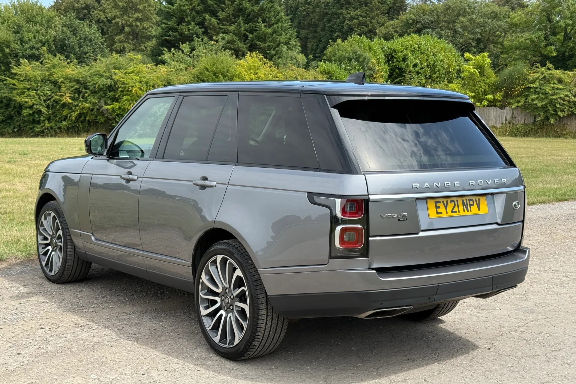 LAND ROVER RANGE ROVER thumbnail image number 24