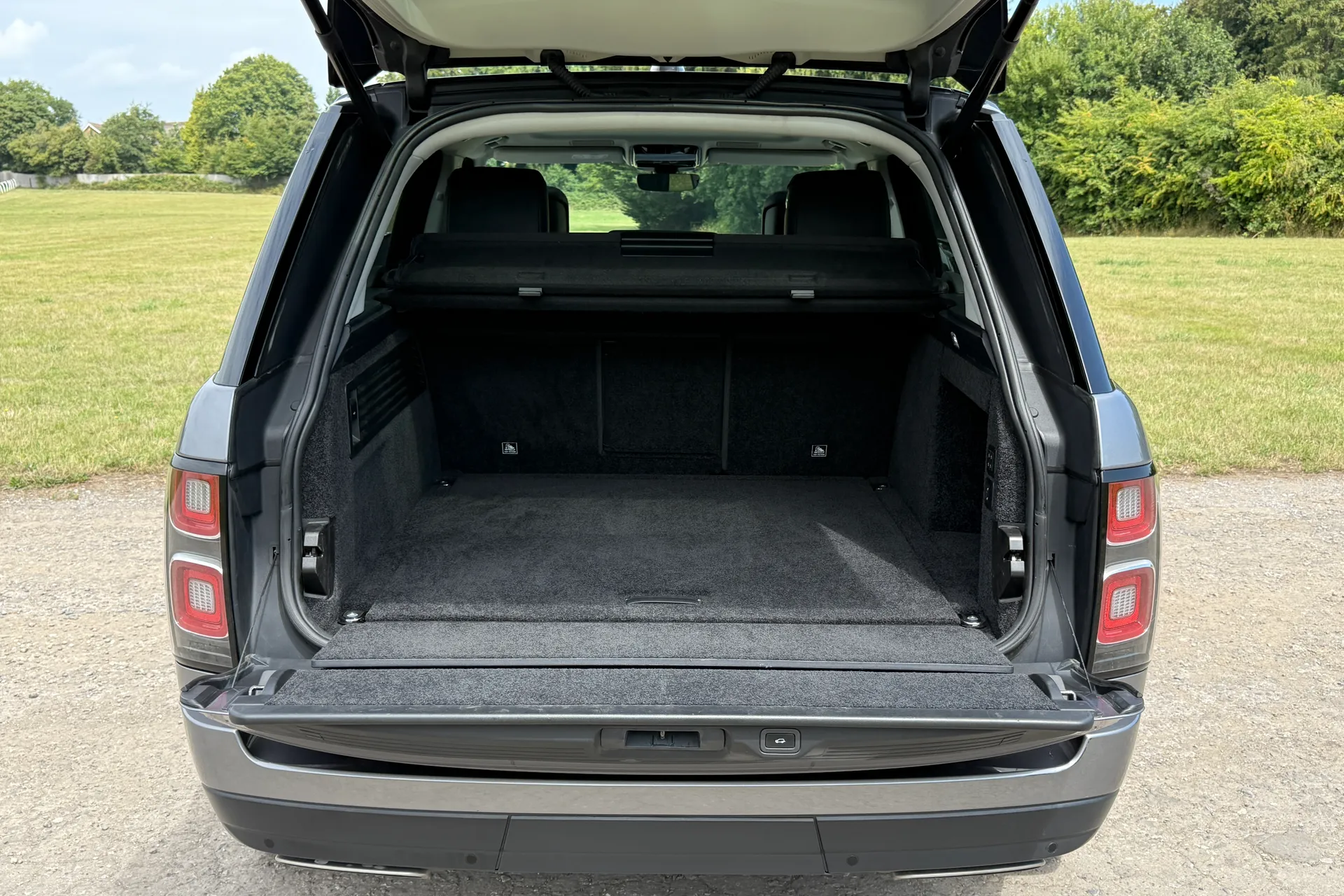 LAND ROVER RANGE ROVER thumbnail image number 26