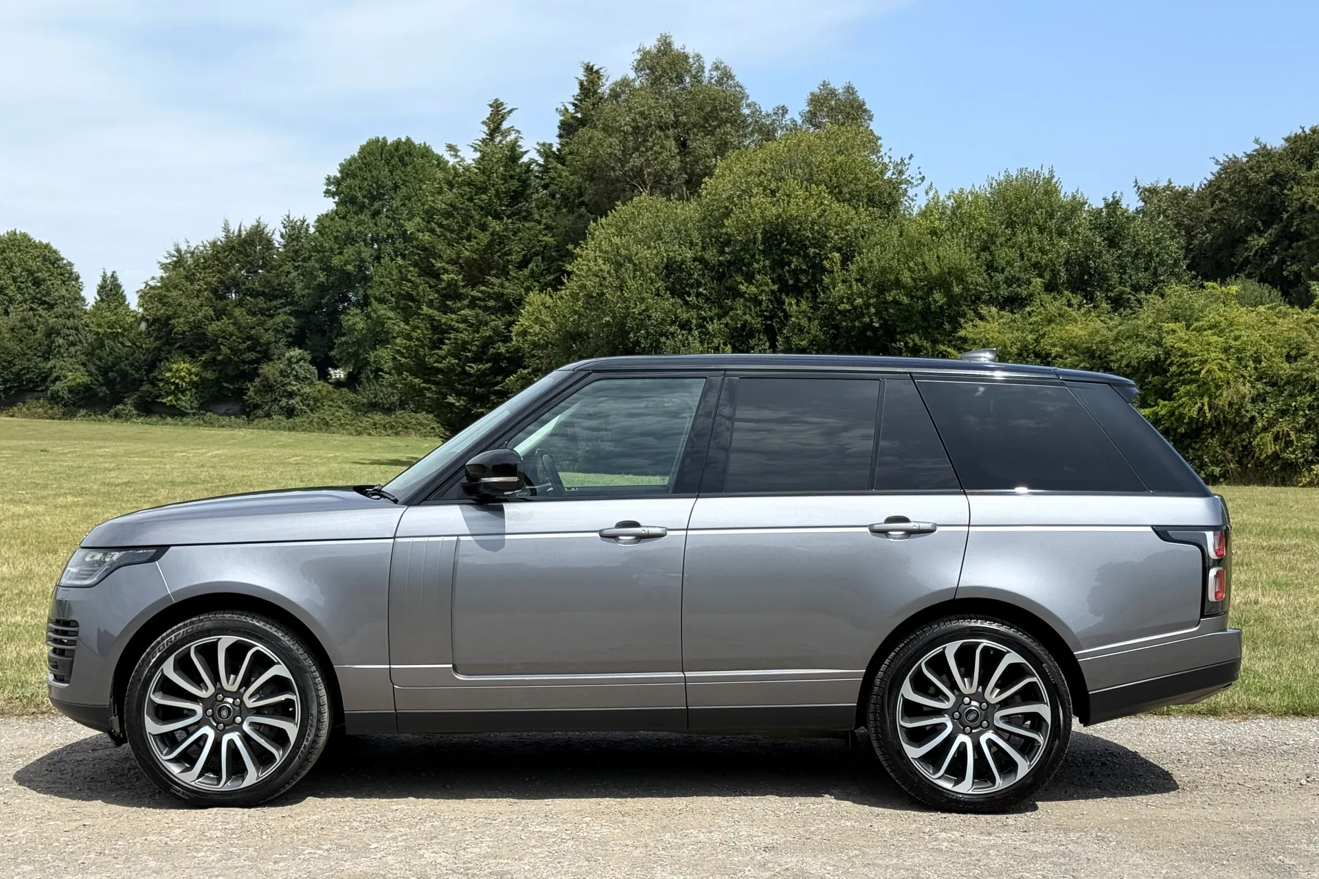LAND ROVER RANGE ROVER thumbnail image number 57