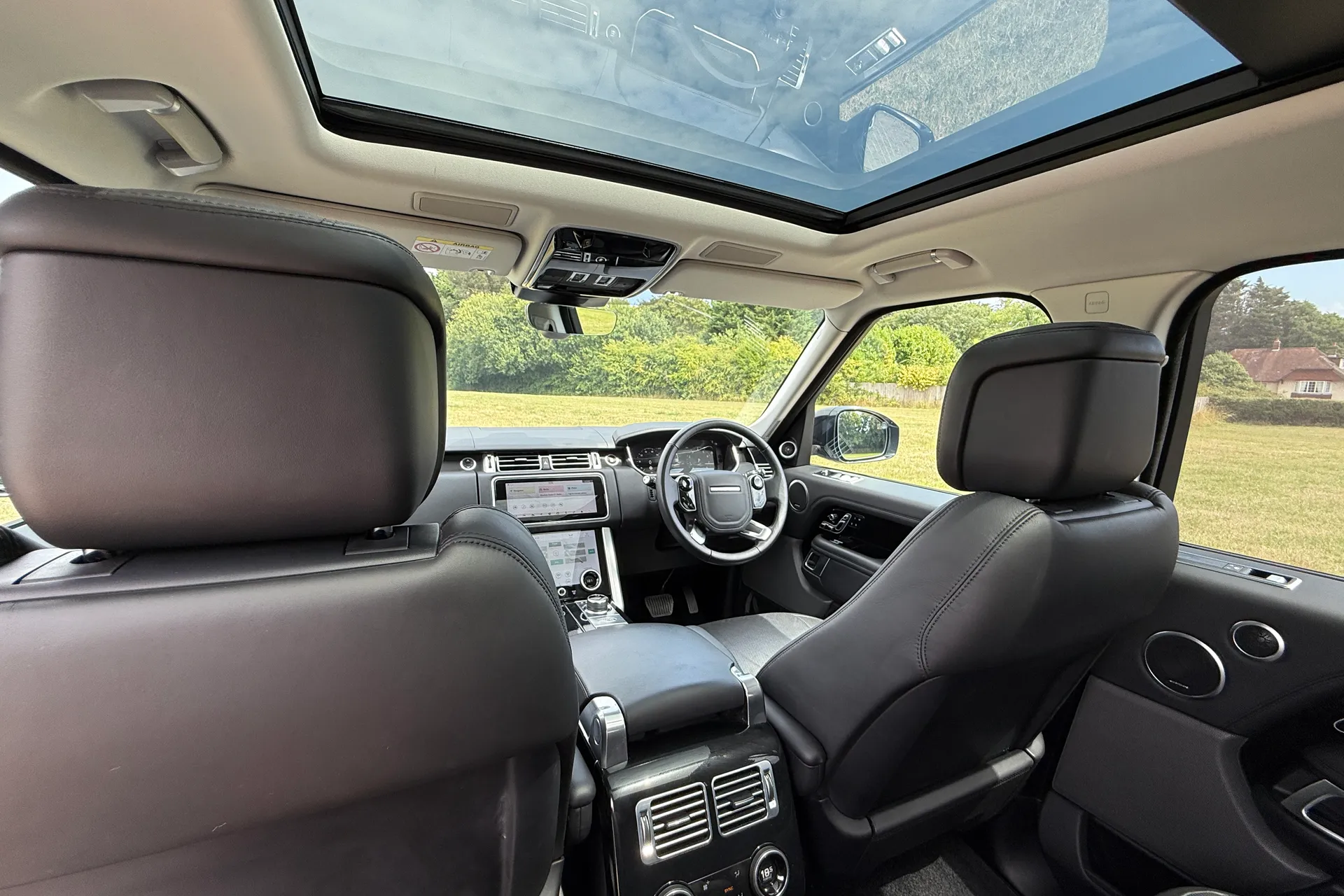 LAND ROVER RANGE ROVER thumbnail image number 5