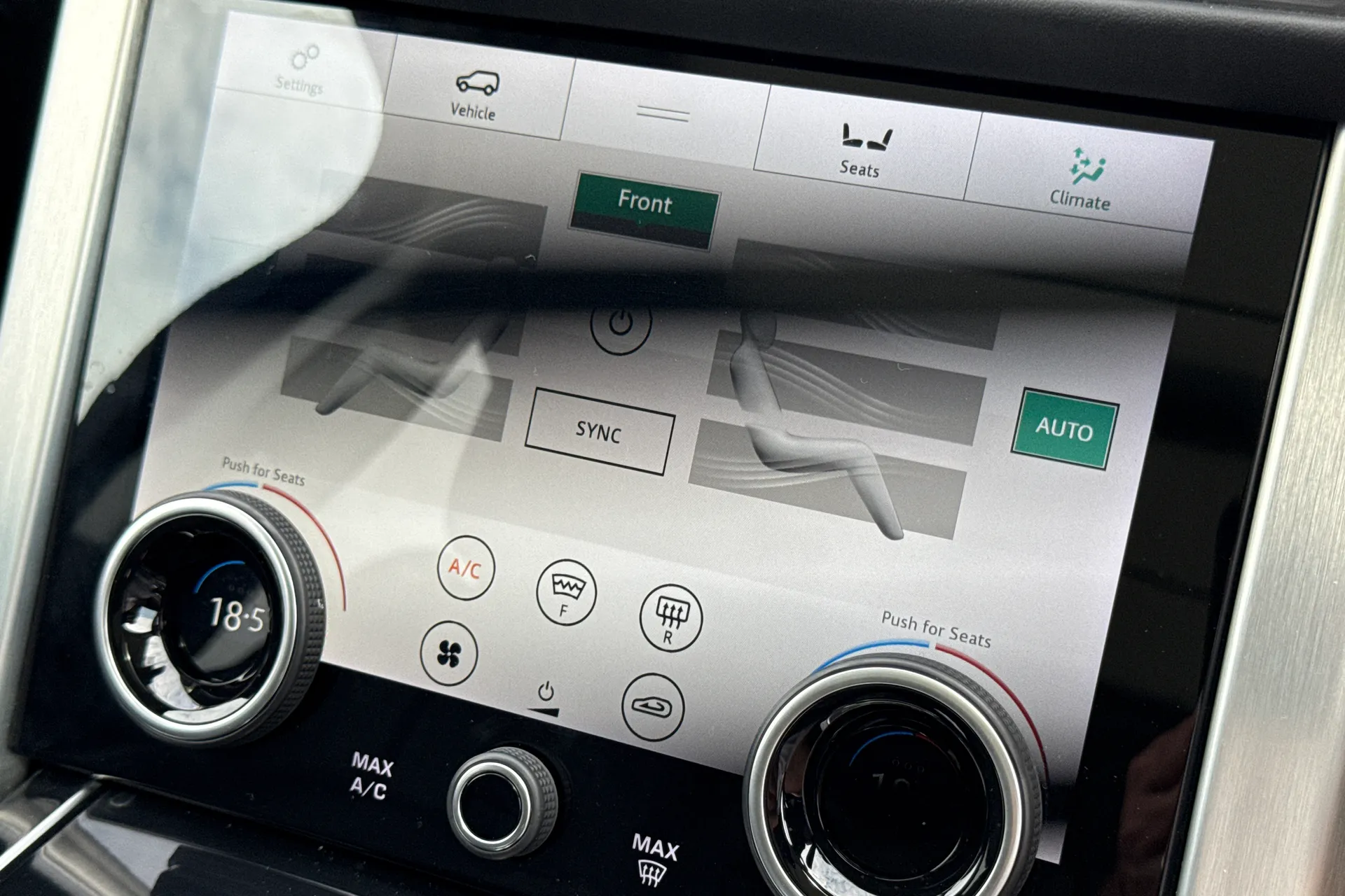 LAND ROVER RANGE ROVER thumbnail image number 46