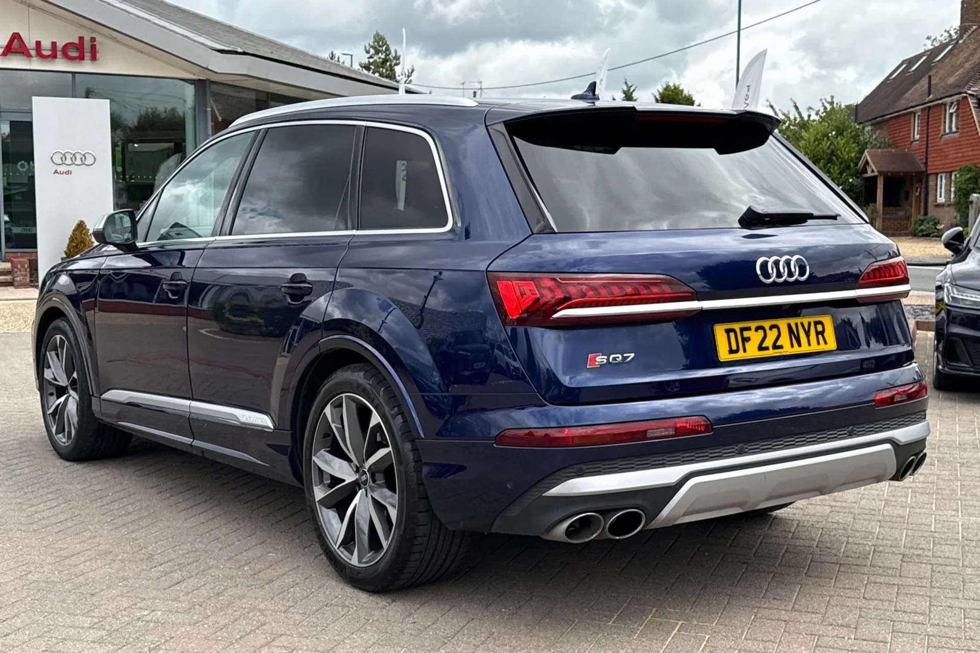 Audi Q7 thumbnail image number 6