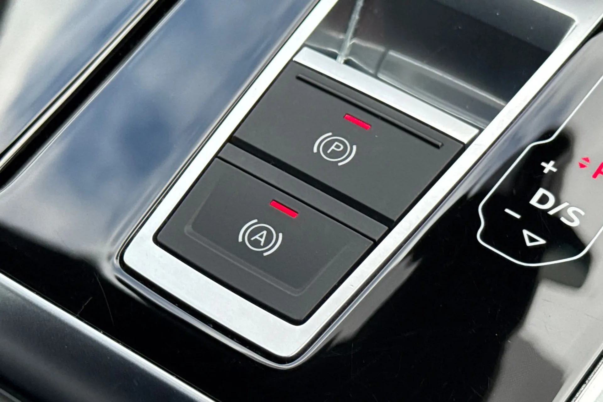 Audi Q7 thumbnail image number 39