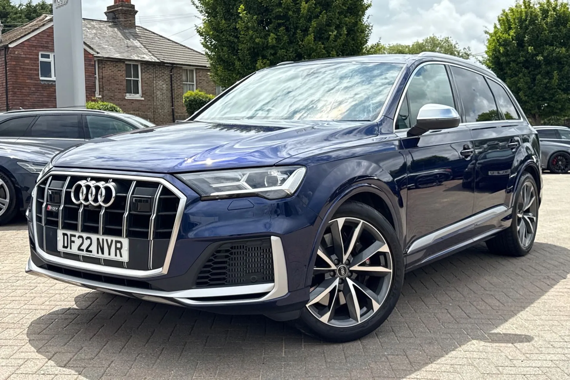 Audi Q7 thumbnail image number 27