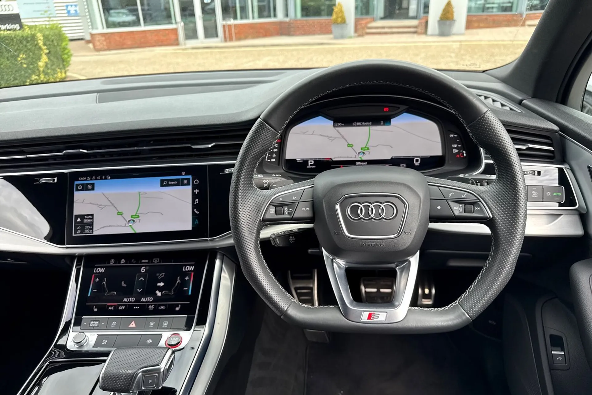 Audi Q7 thumbnail image number 40