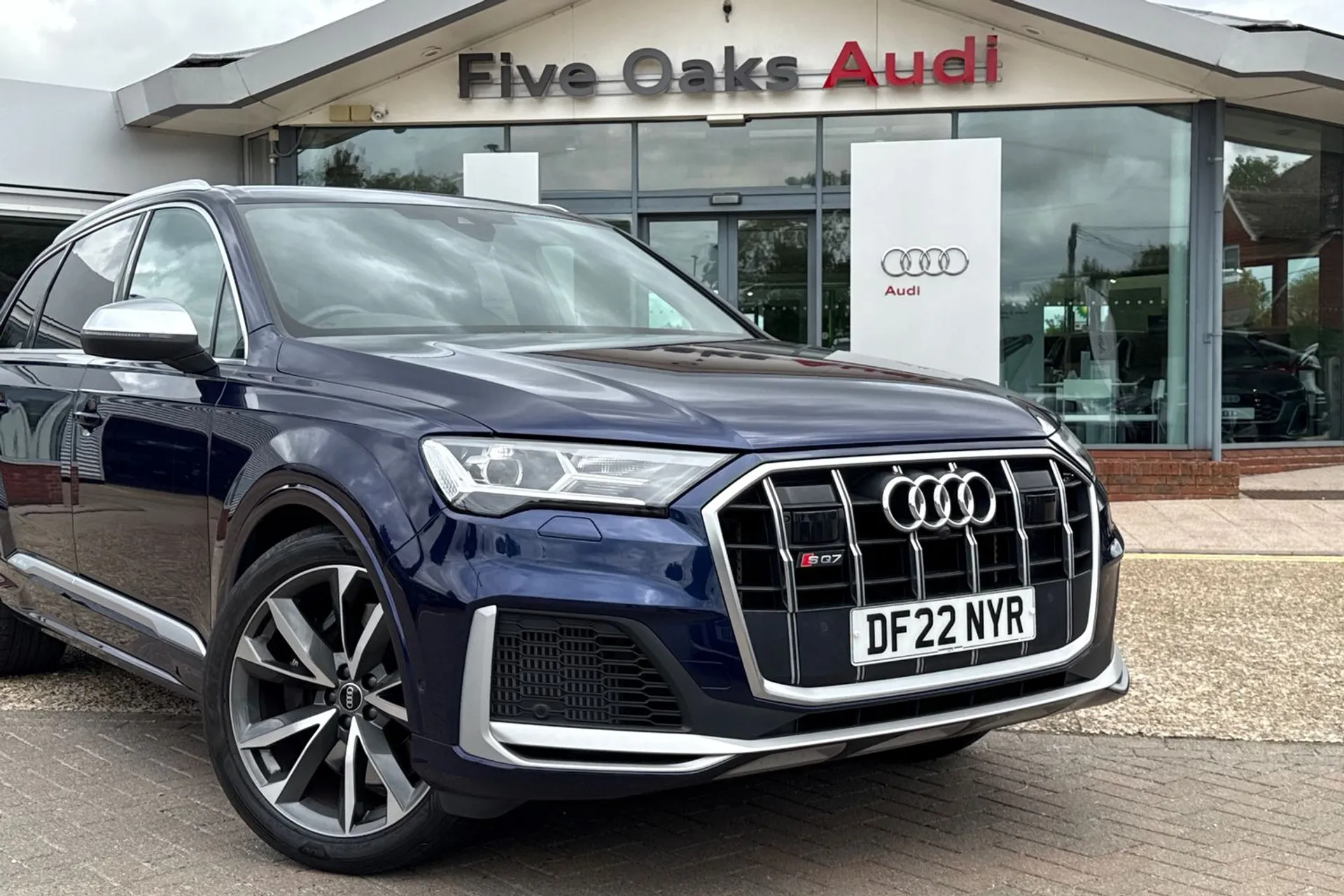 Audi Q7 thumbnail image number 25