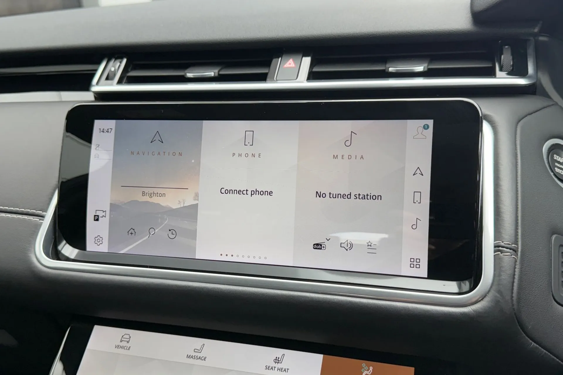 LAND ROVER RANGE ROVER VELAR thumbnail image number 65