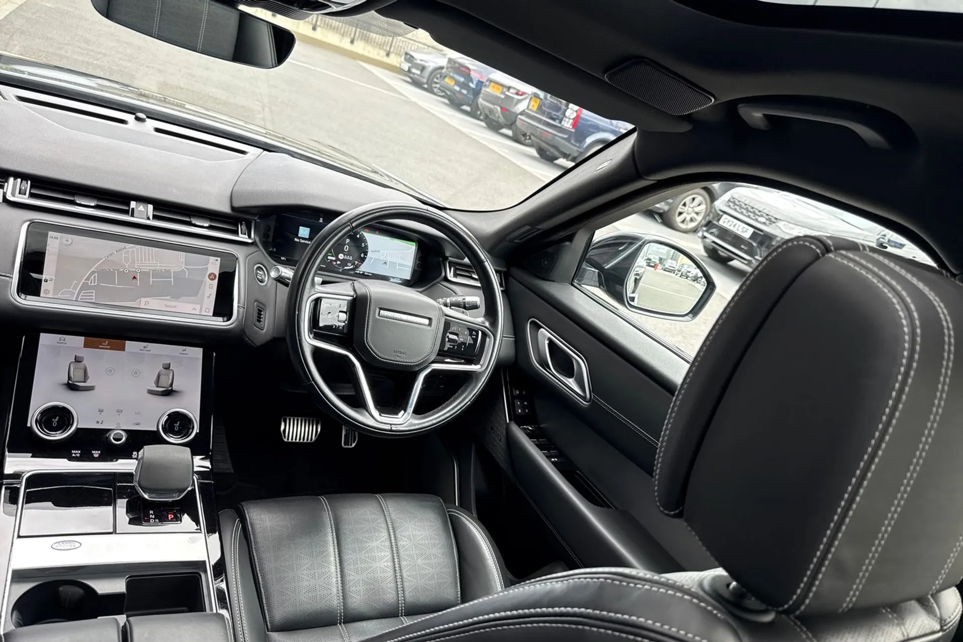 LAND ROVER RANGE ROVER VELAR thumbnail image number 60