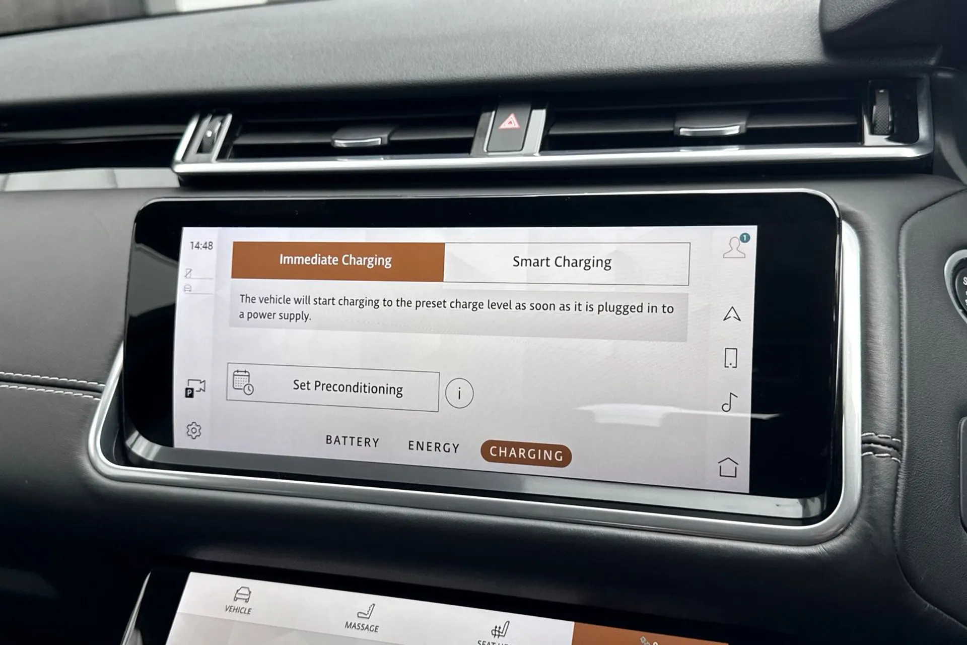 LAND ROVER RANGE ROVER VELAR thumbnail image number 45
