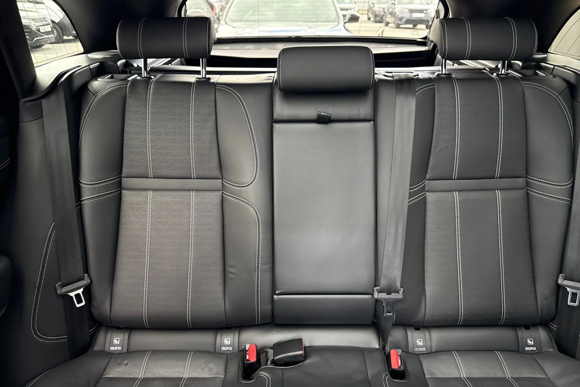 LAND ROVER RANGE ROVER VELAR thumbnail image number 53