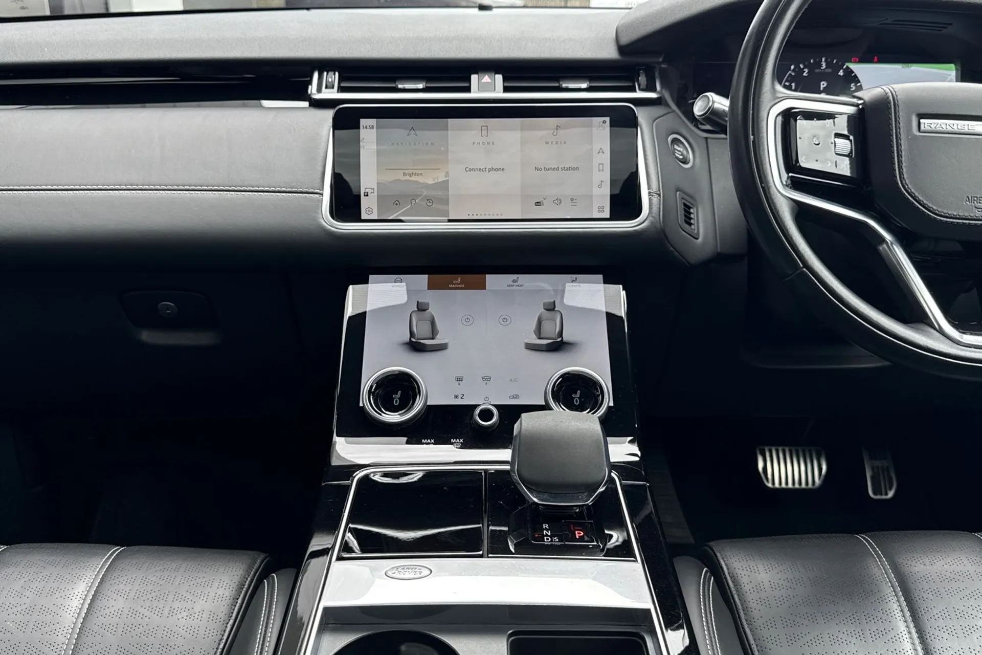 LAND ROVER RANGE ROVER VELAR thumbnail image number 38