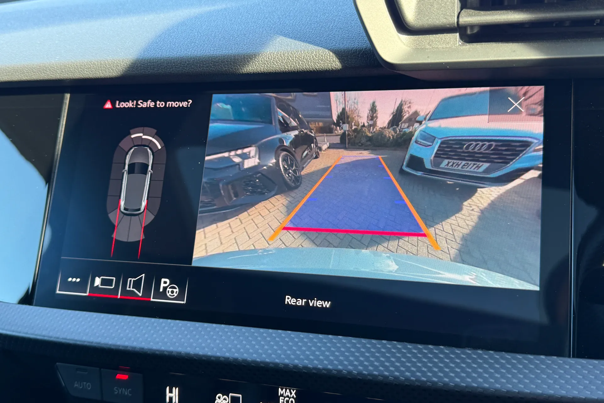 Audi RS3 thumbnail image number 4