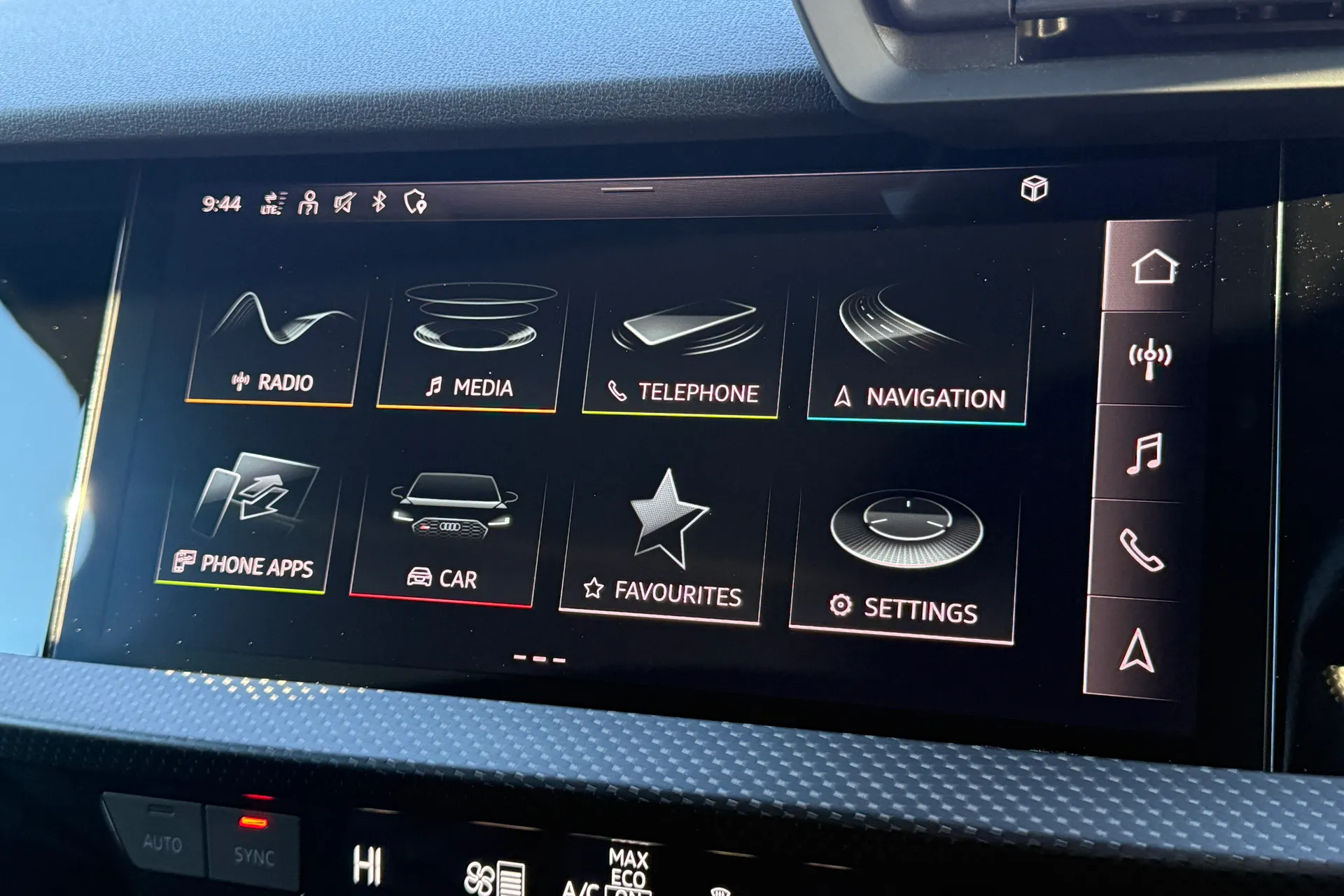 Audi RS3 thumbnail image number 17