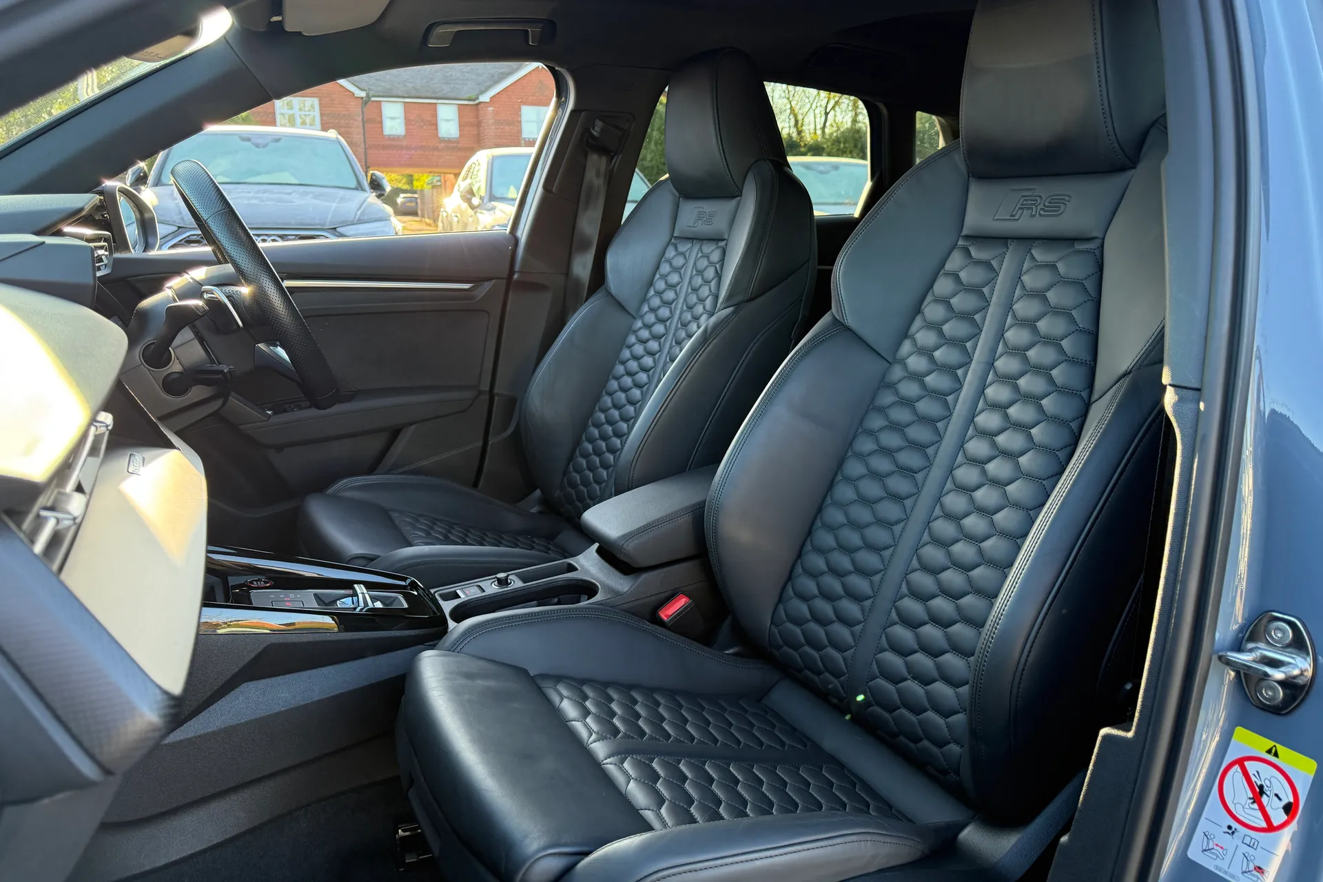 Audi RS3 thumbnail image number 37