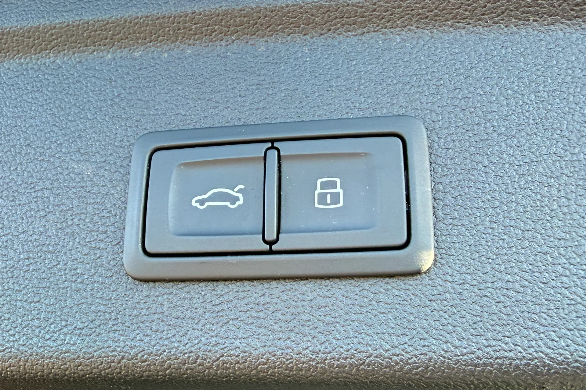 Audi RS3 thumbnail image number 49