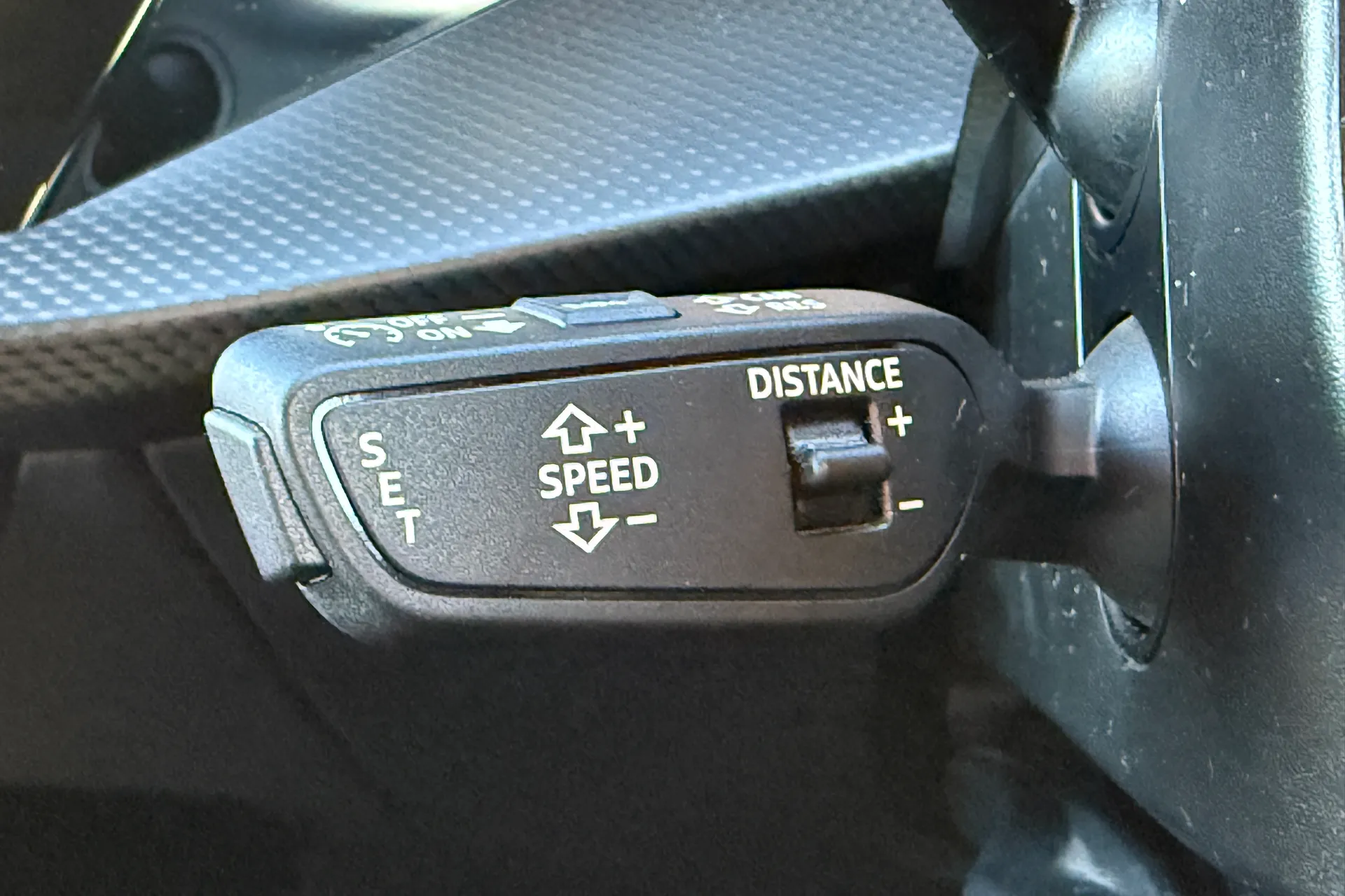 Audi RS3 thumbnail image number 24