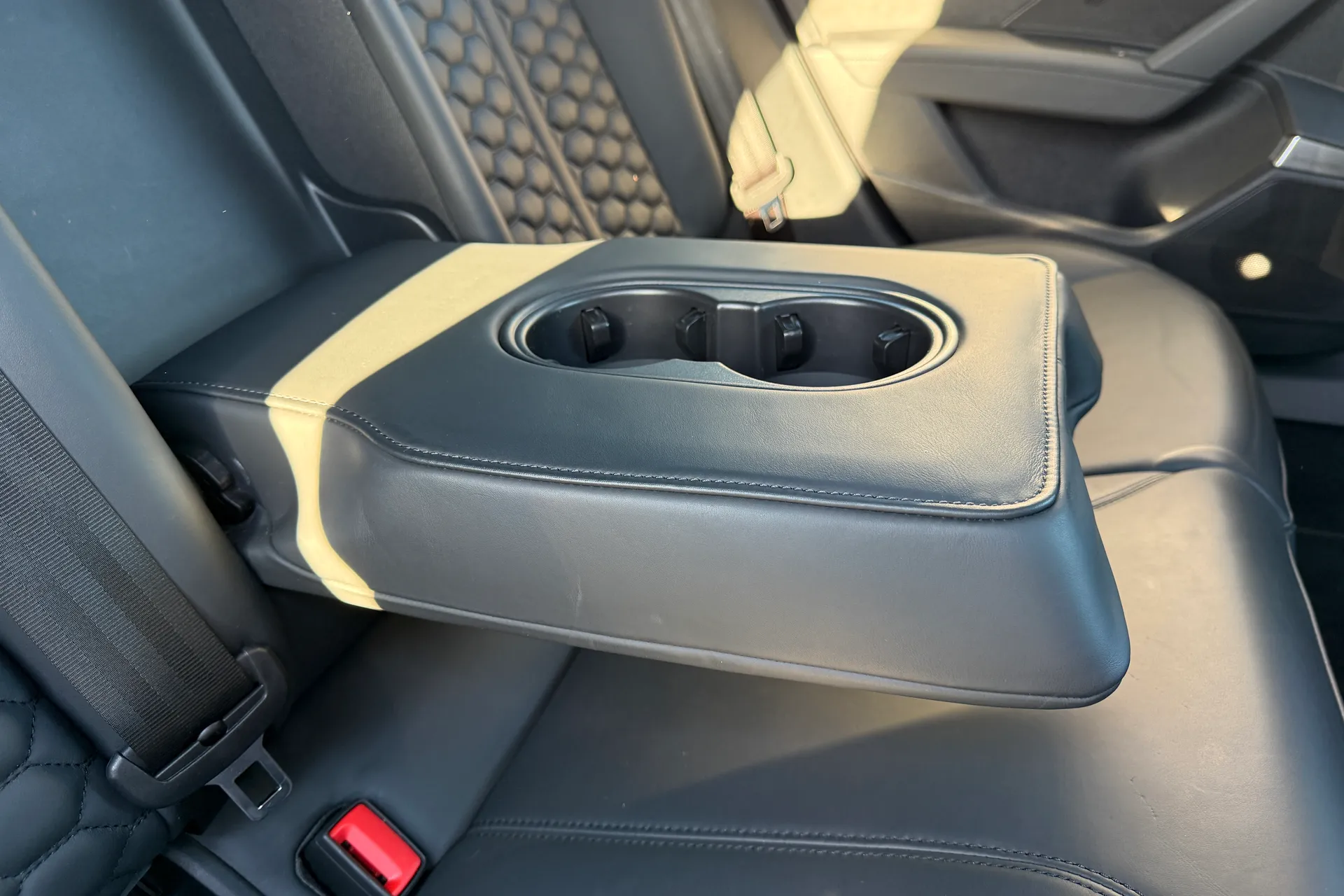 Audi RS3 thumbnail image number 58